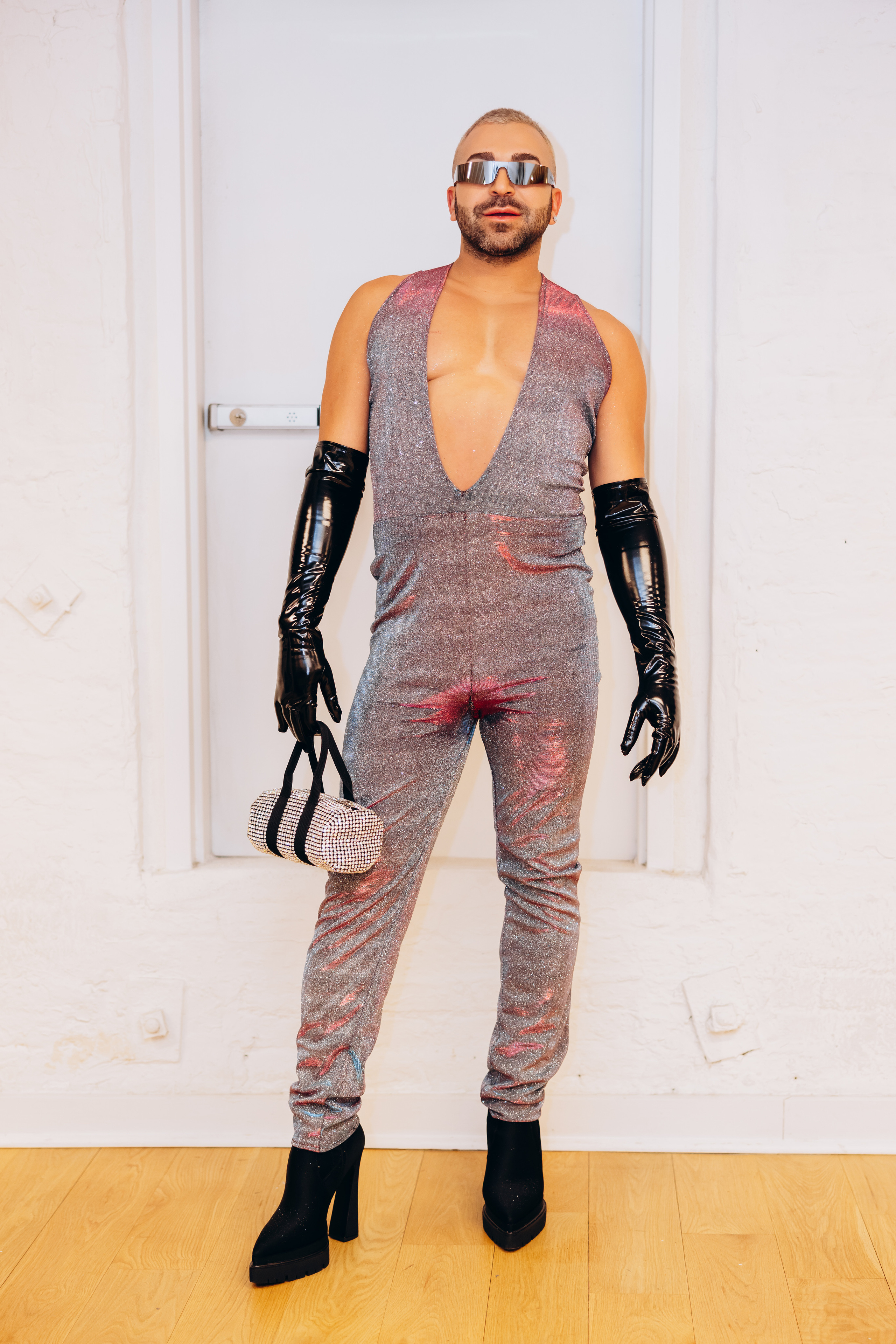 PHILL. Pittsburgh wedding and family photographer