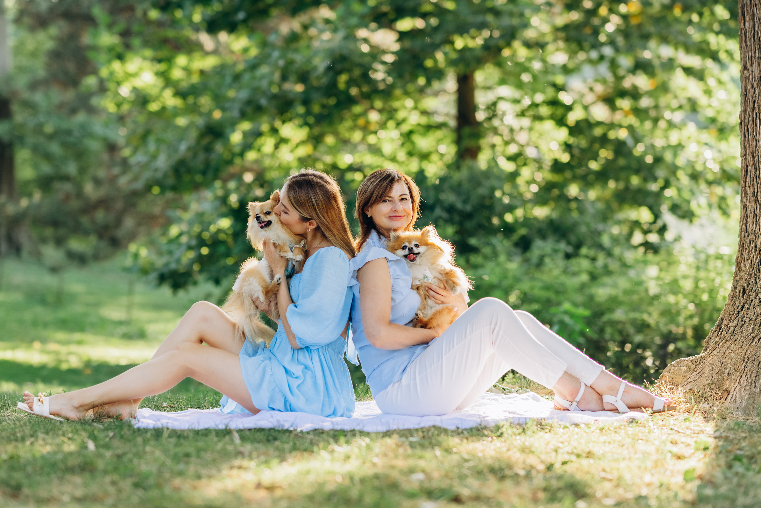 JULIA & MOM. Pittsburgh wedding and family photographer