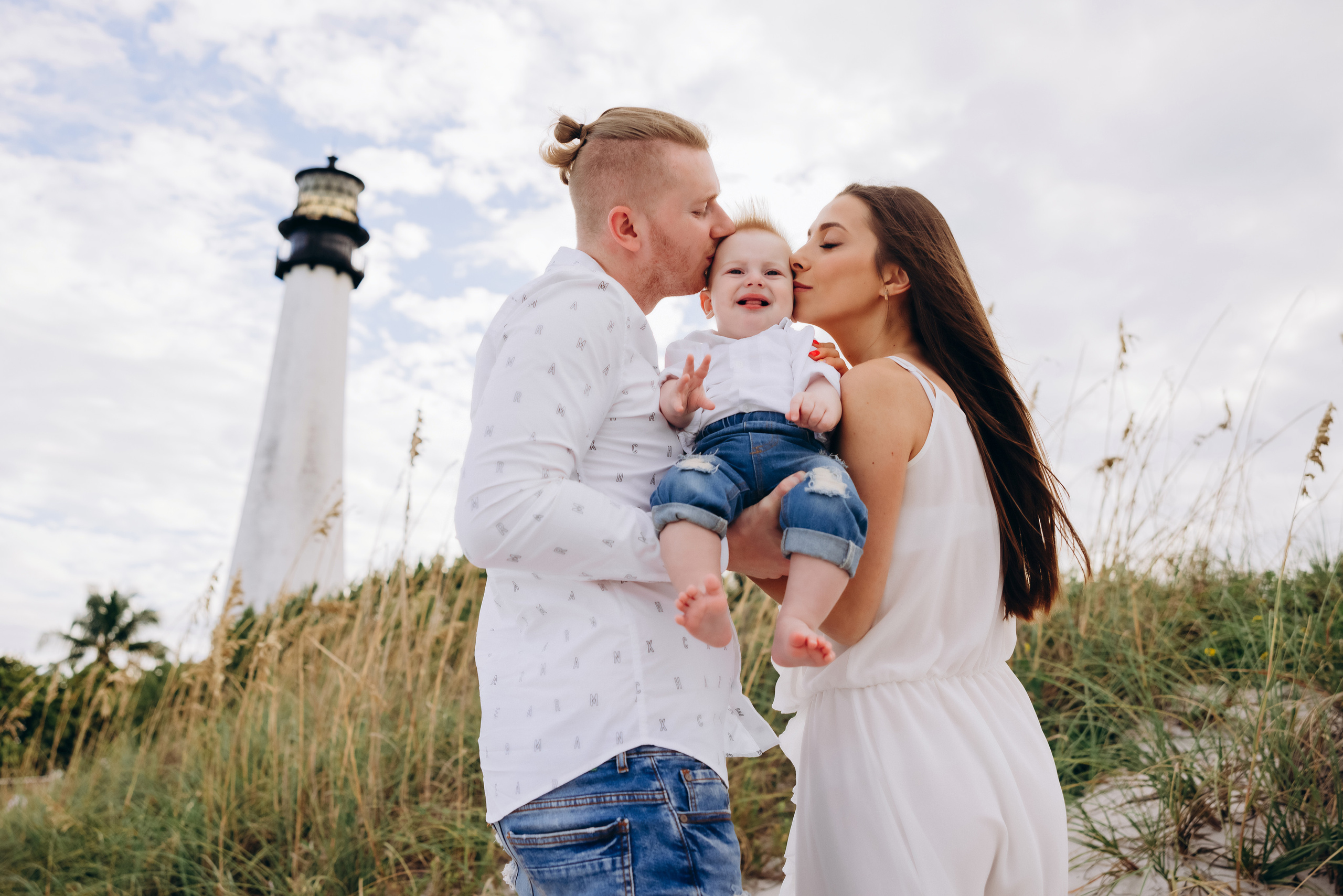 HELEN FAMILY. Pittsburgh wedding and family photographer