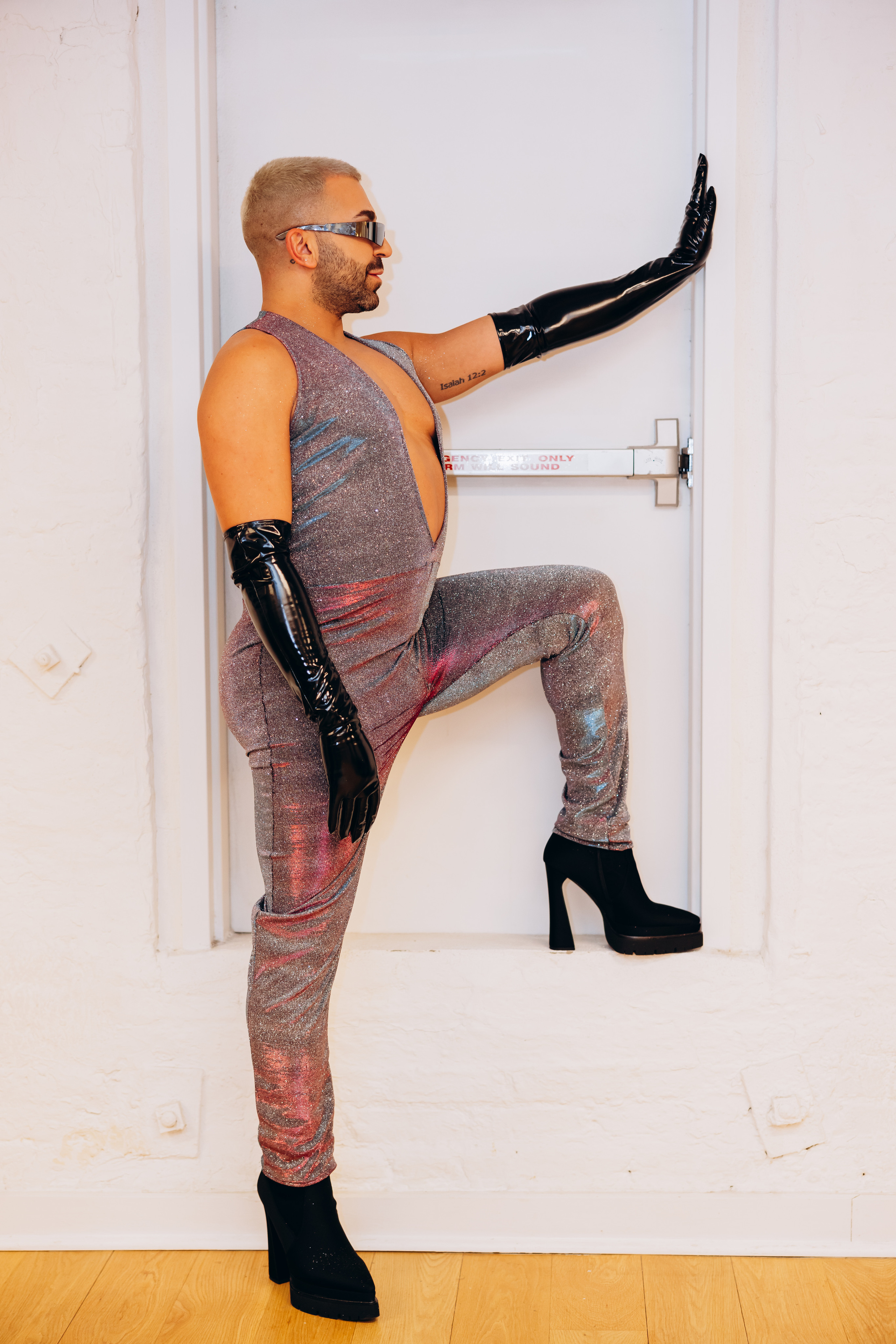 PHILL. Pittsburgh wedding and family photographer