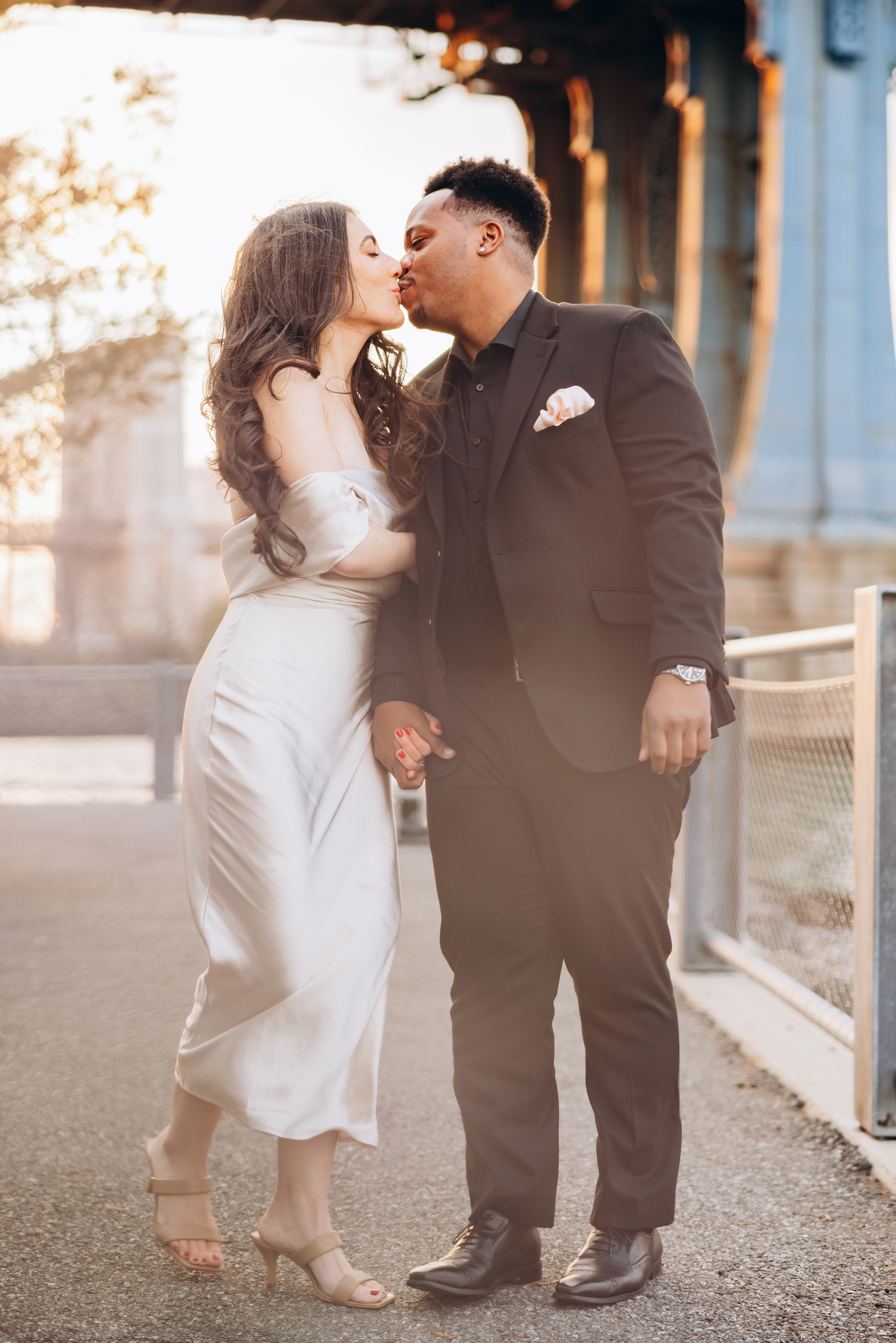 LAURA & JOHN. Pittsburgh wedding and family photographer