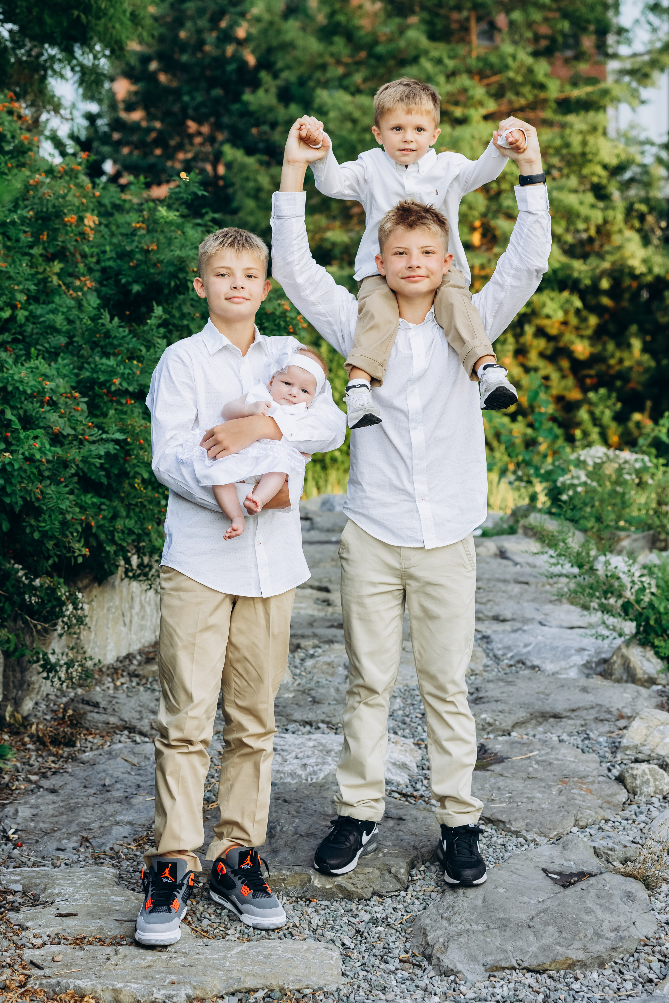 MARIANNA & GEORGE FAMILY. Pittsburgh wedding and family photographer