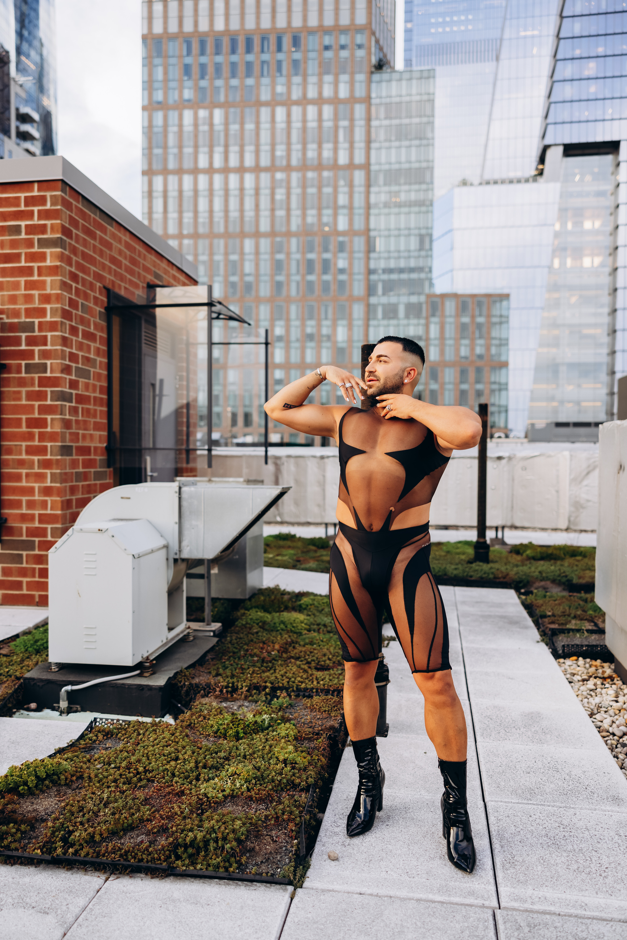 PHILL. Pittsburgh wedding and family photographer