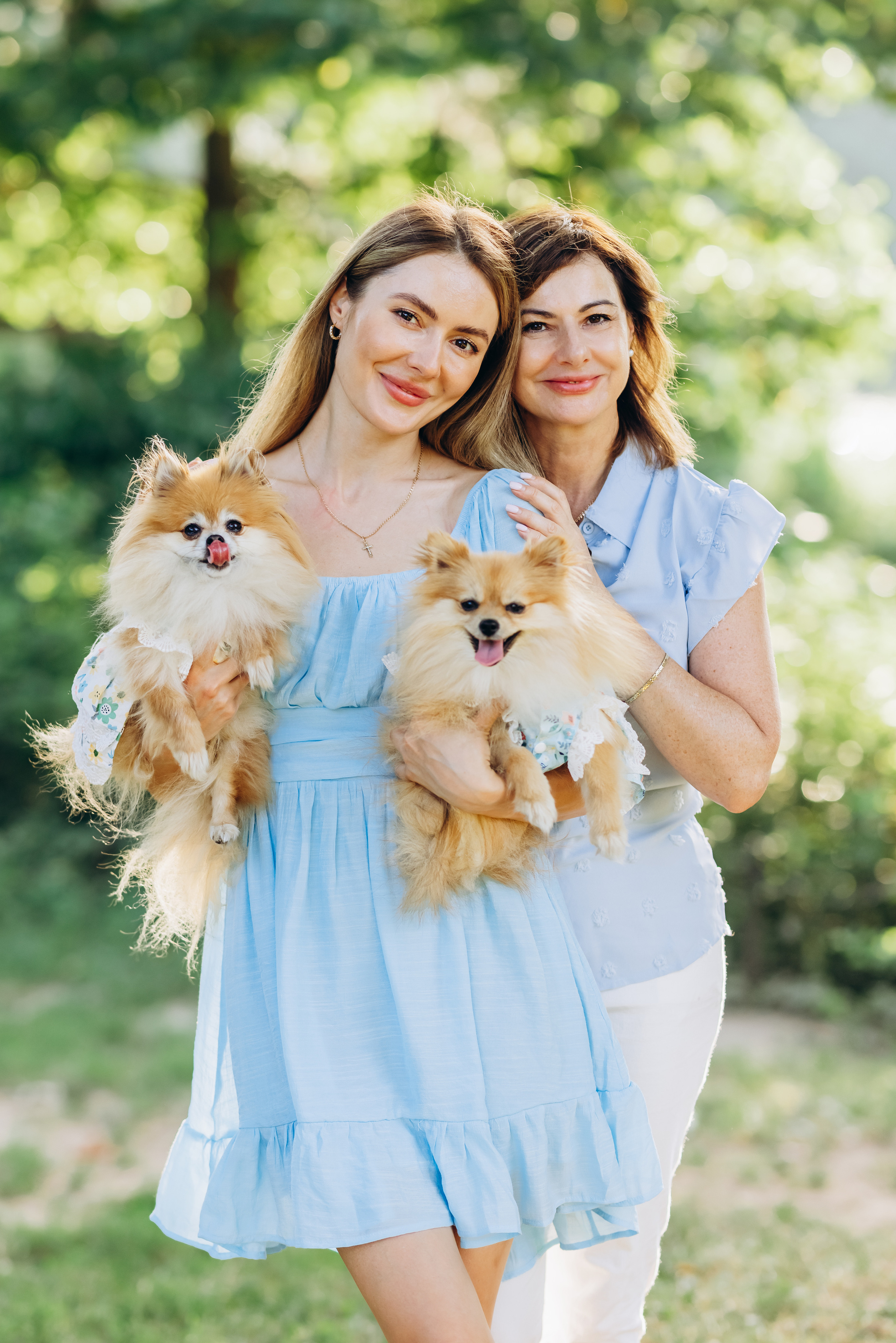 JULIA & MOM. Pittsburgh wedding and family photographer