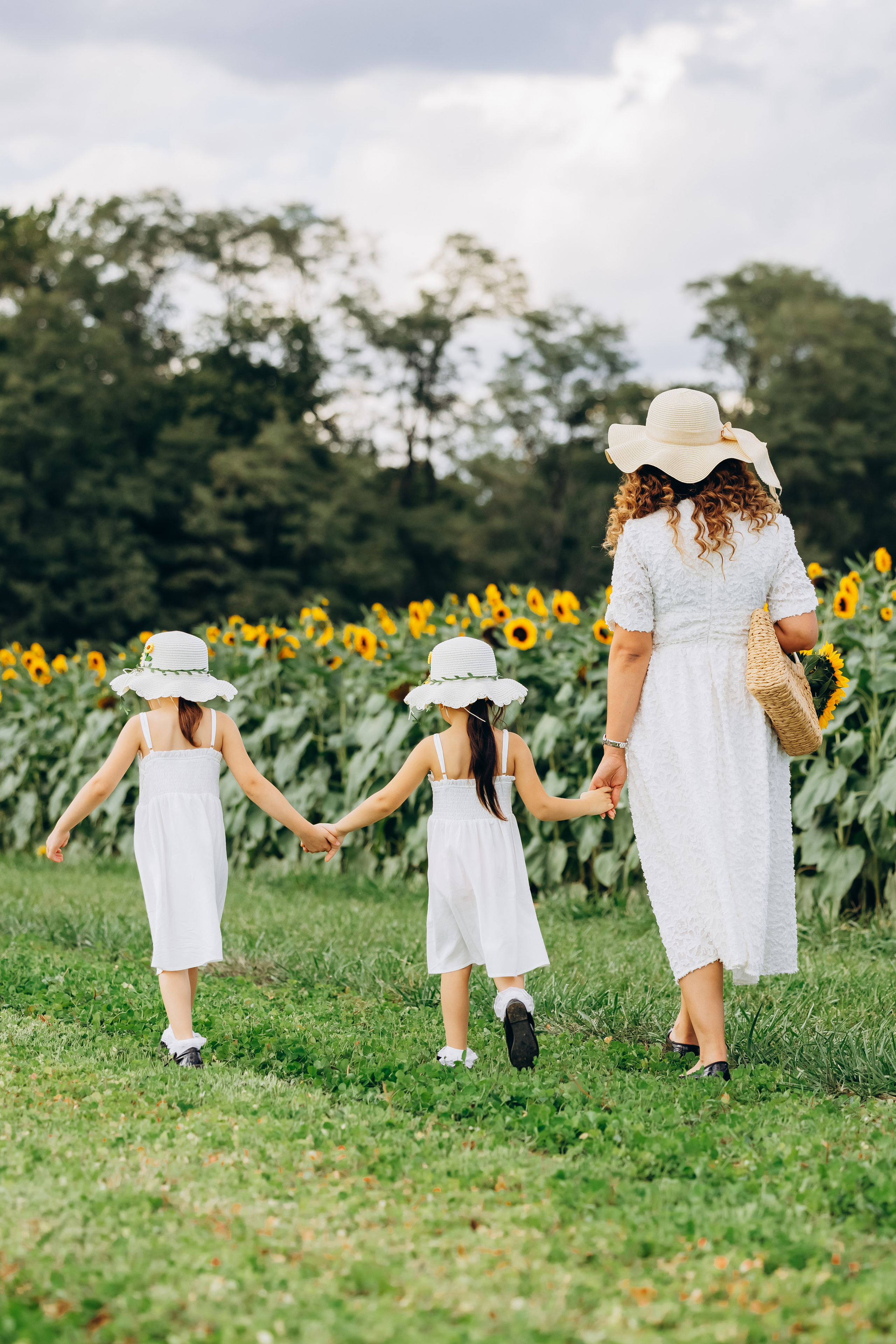 SHER & FATIMA FAMILY. Pittsburgh wedding and family photographer