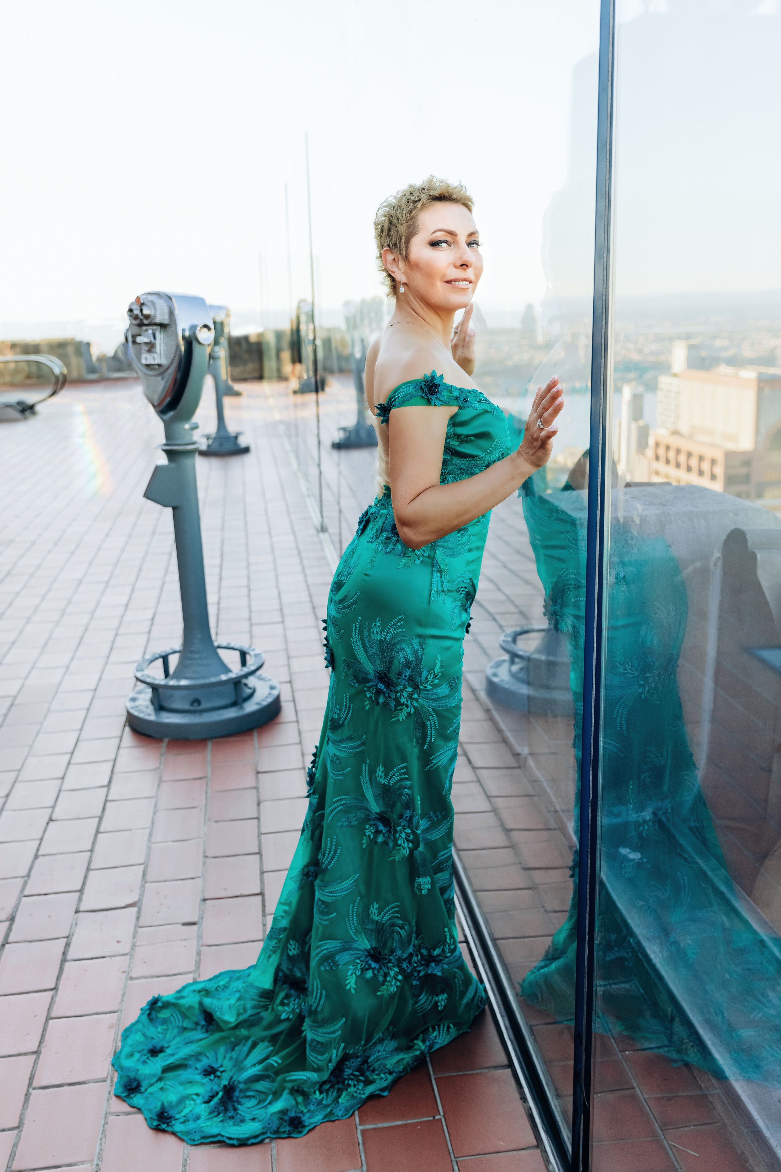 HELEN. Pittsburgh wedding and family photographer