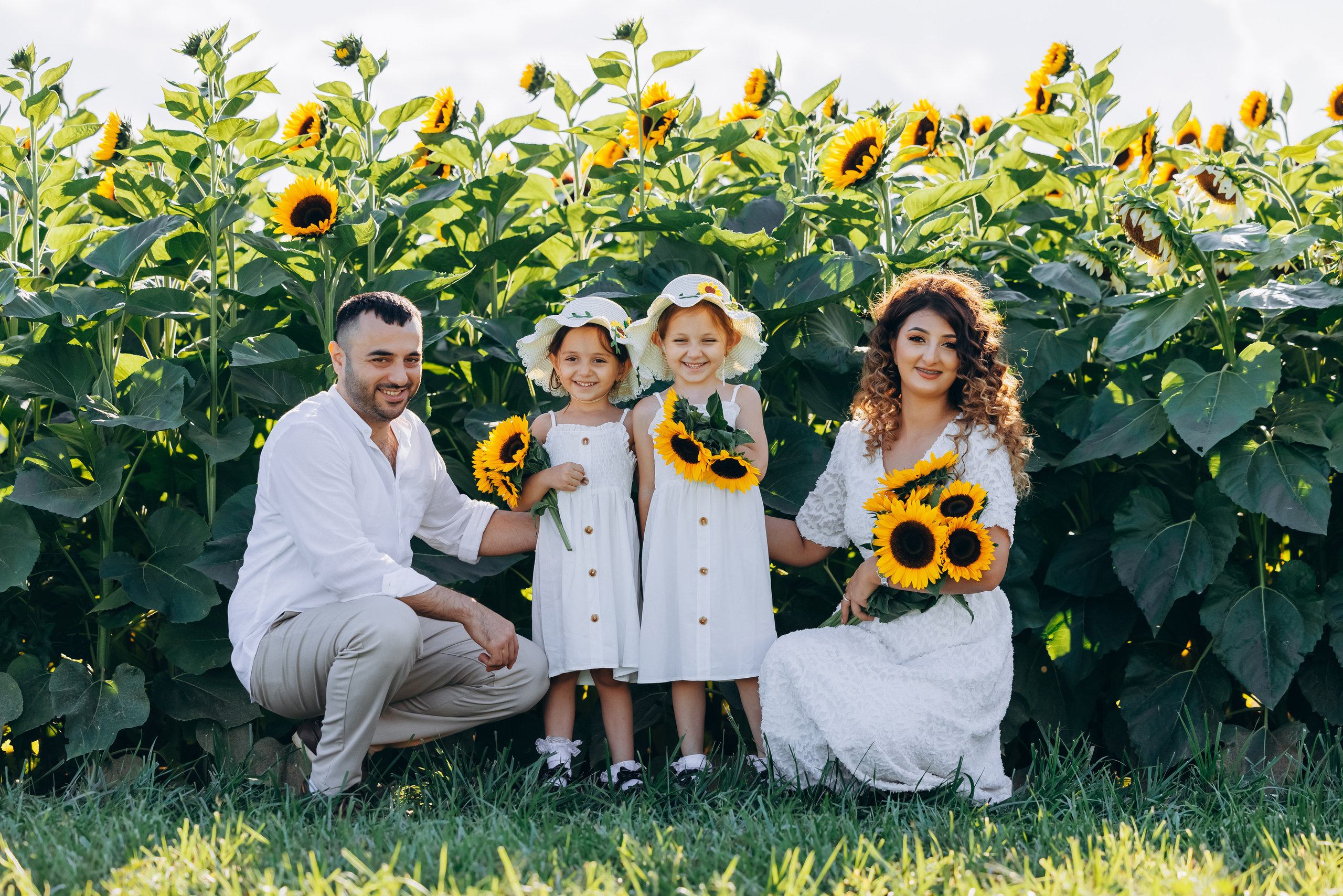 SHER & FATIMA FAMILY. Pittsburgh wedding and family photographer