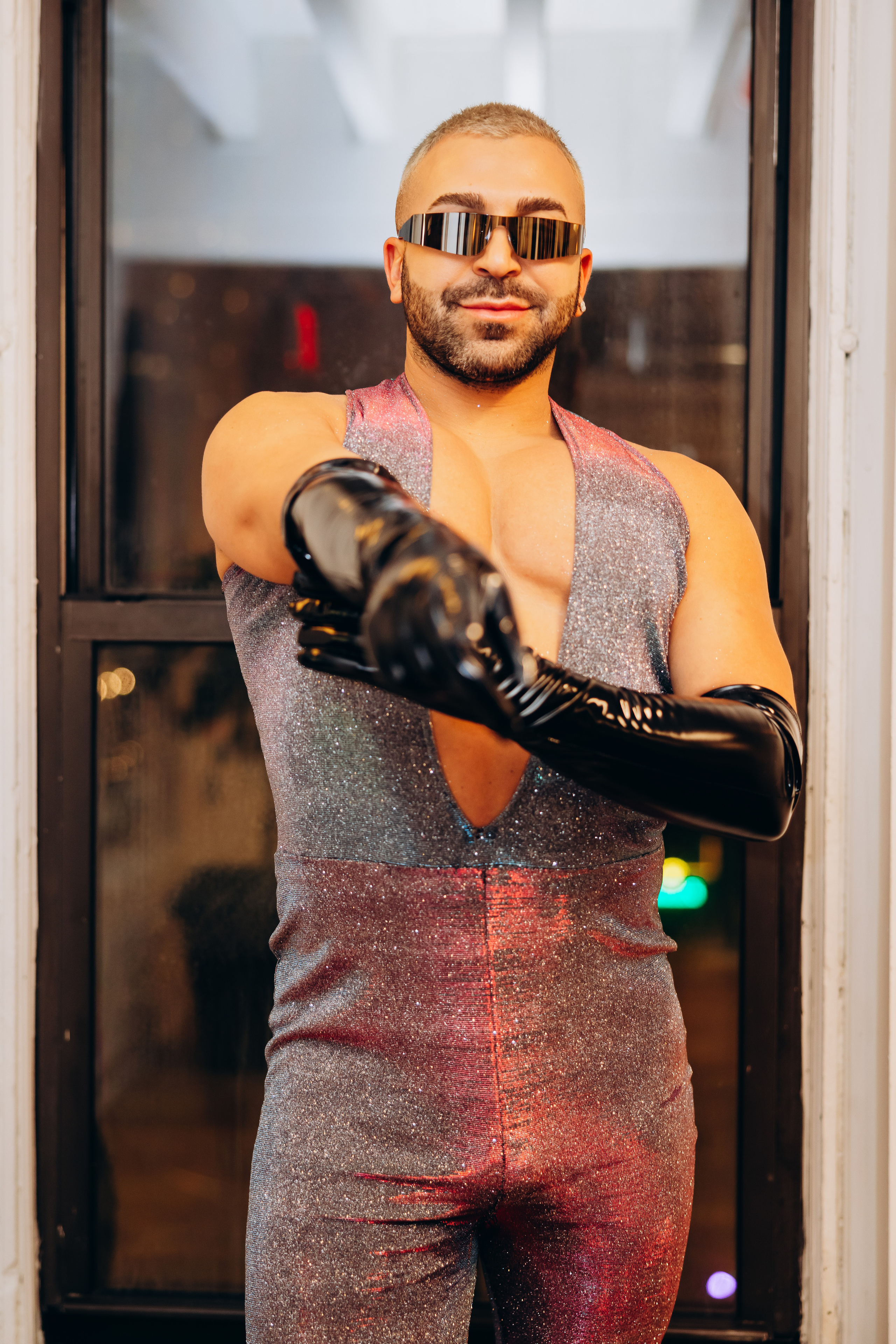 PHILL. Pittsburgh wedding and family photographer