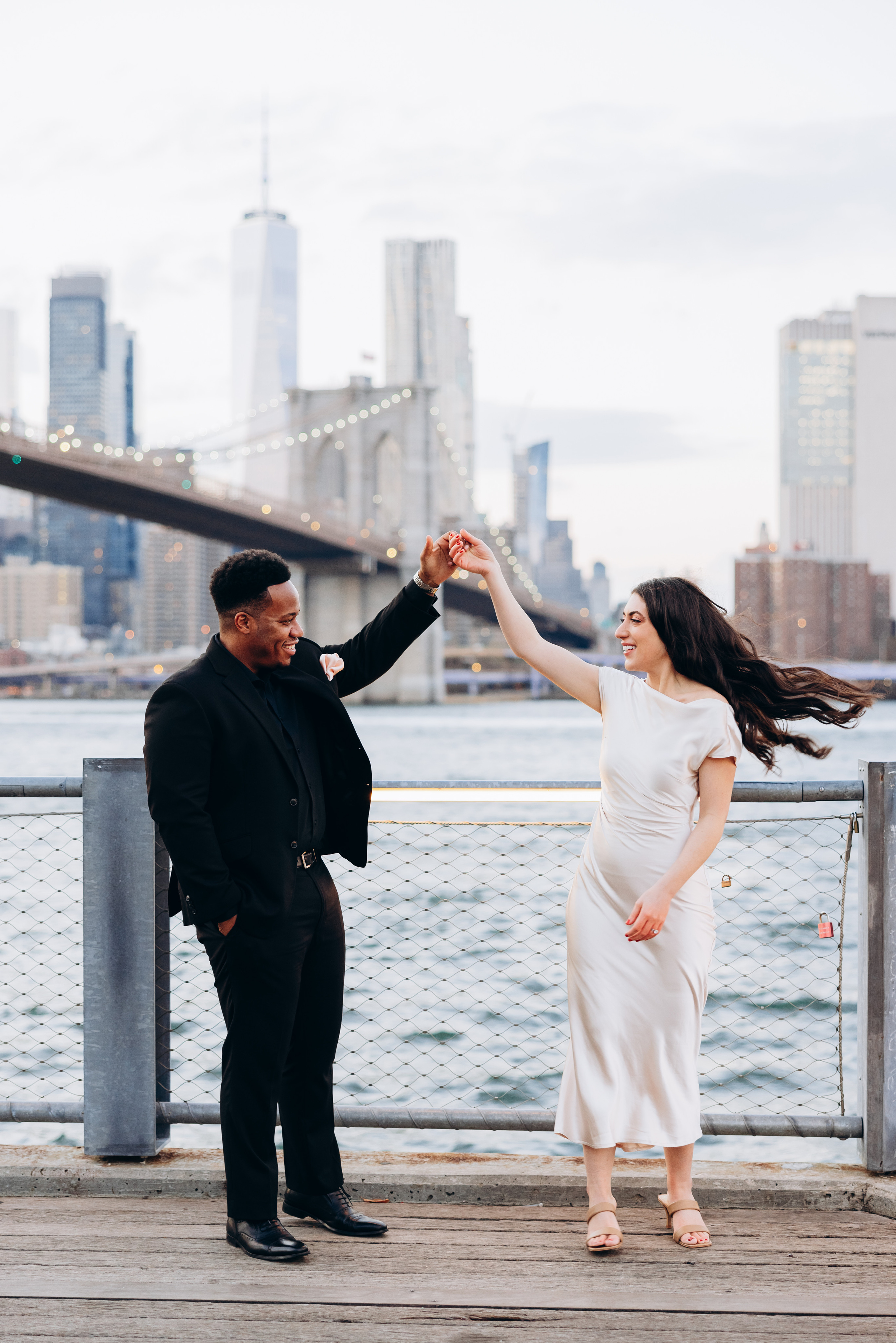 LAURA & JOHN. Pittsburgh wedding and family photographer