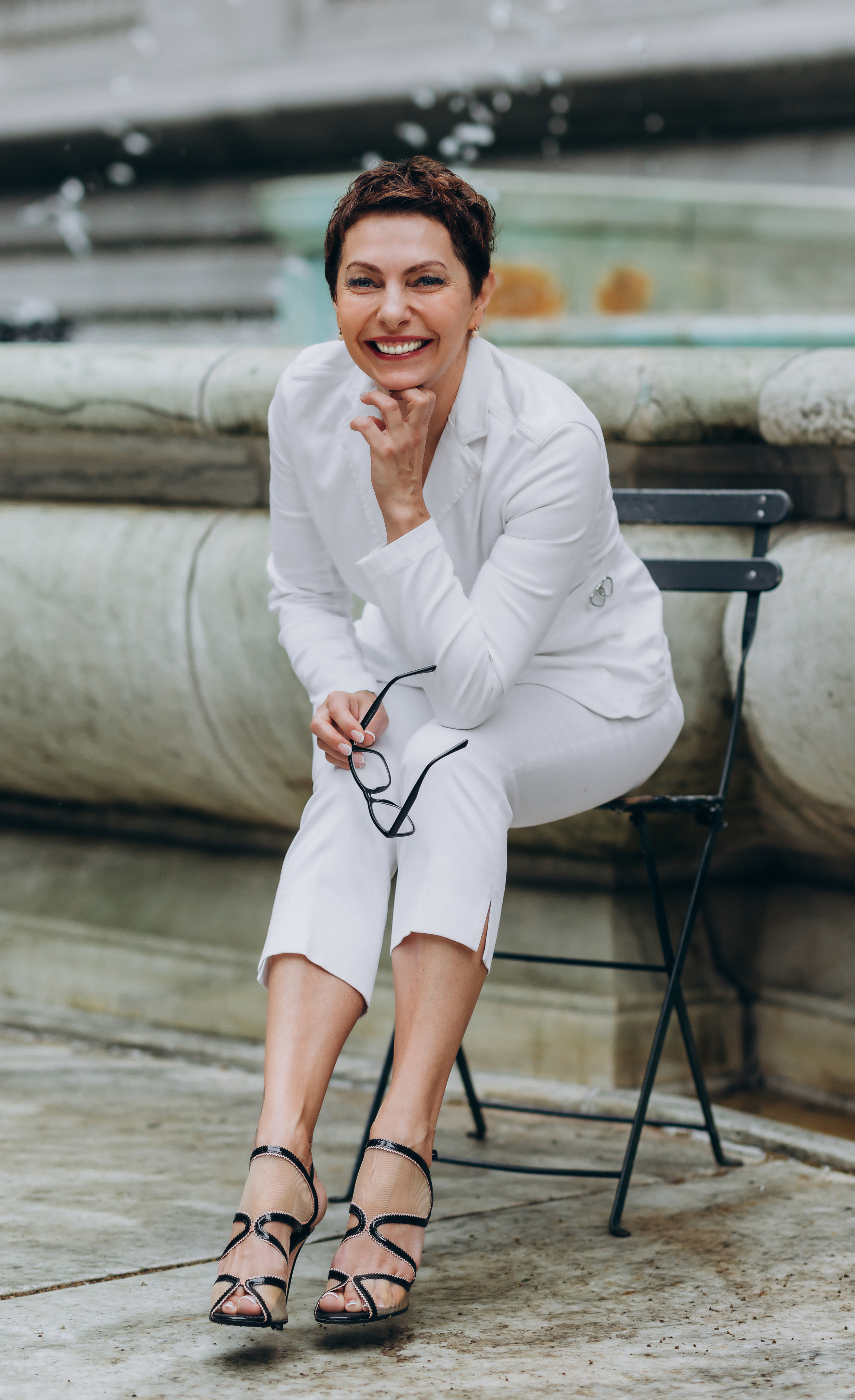 HELEN BUSINESS PHOTOGRAPHY. Pittsburgh wedding and family photographer