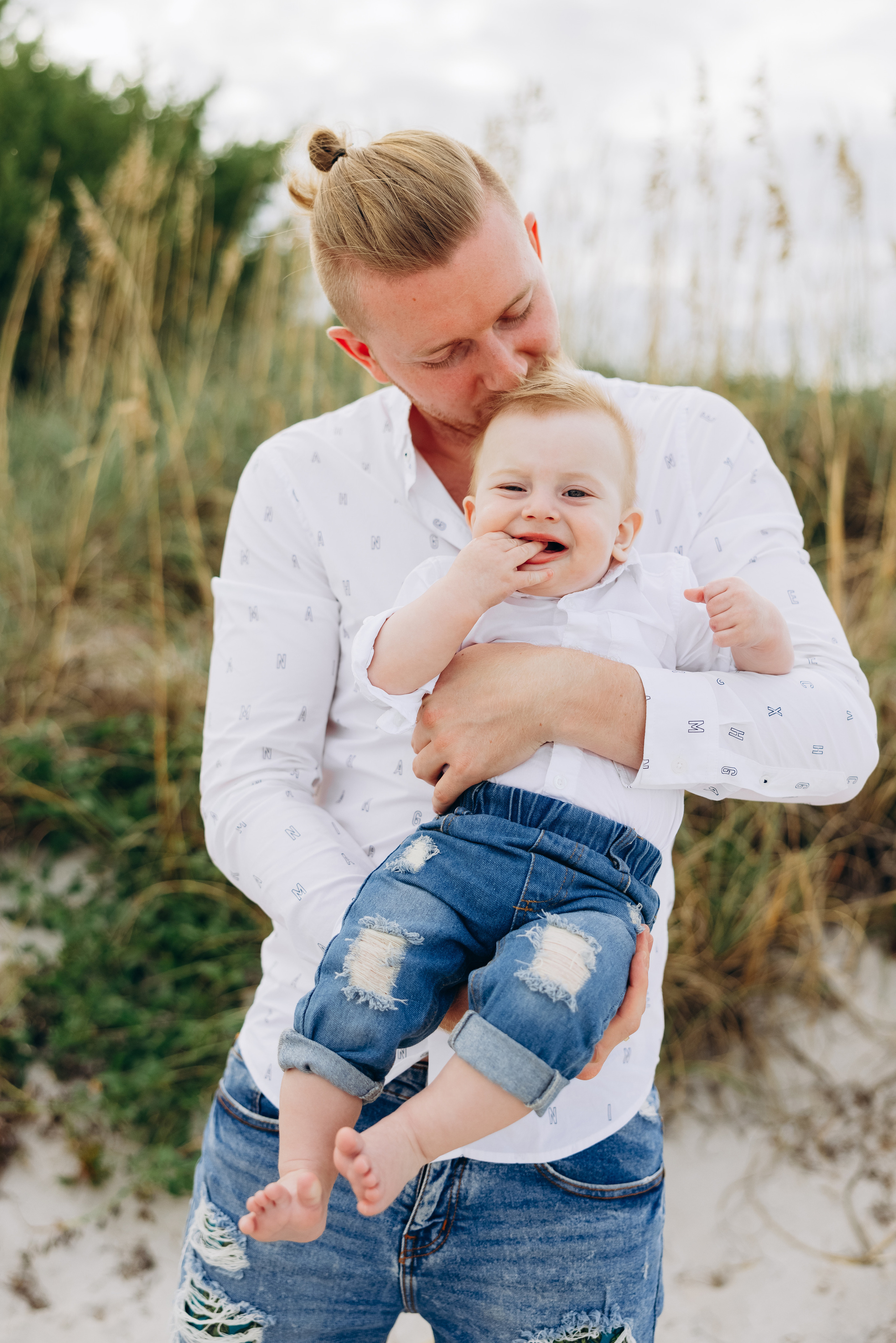HELEN FAMILY. Pittsburgh wedding and family photographer