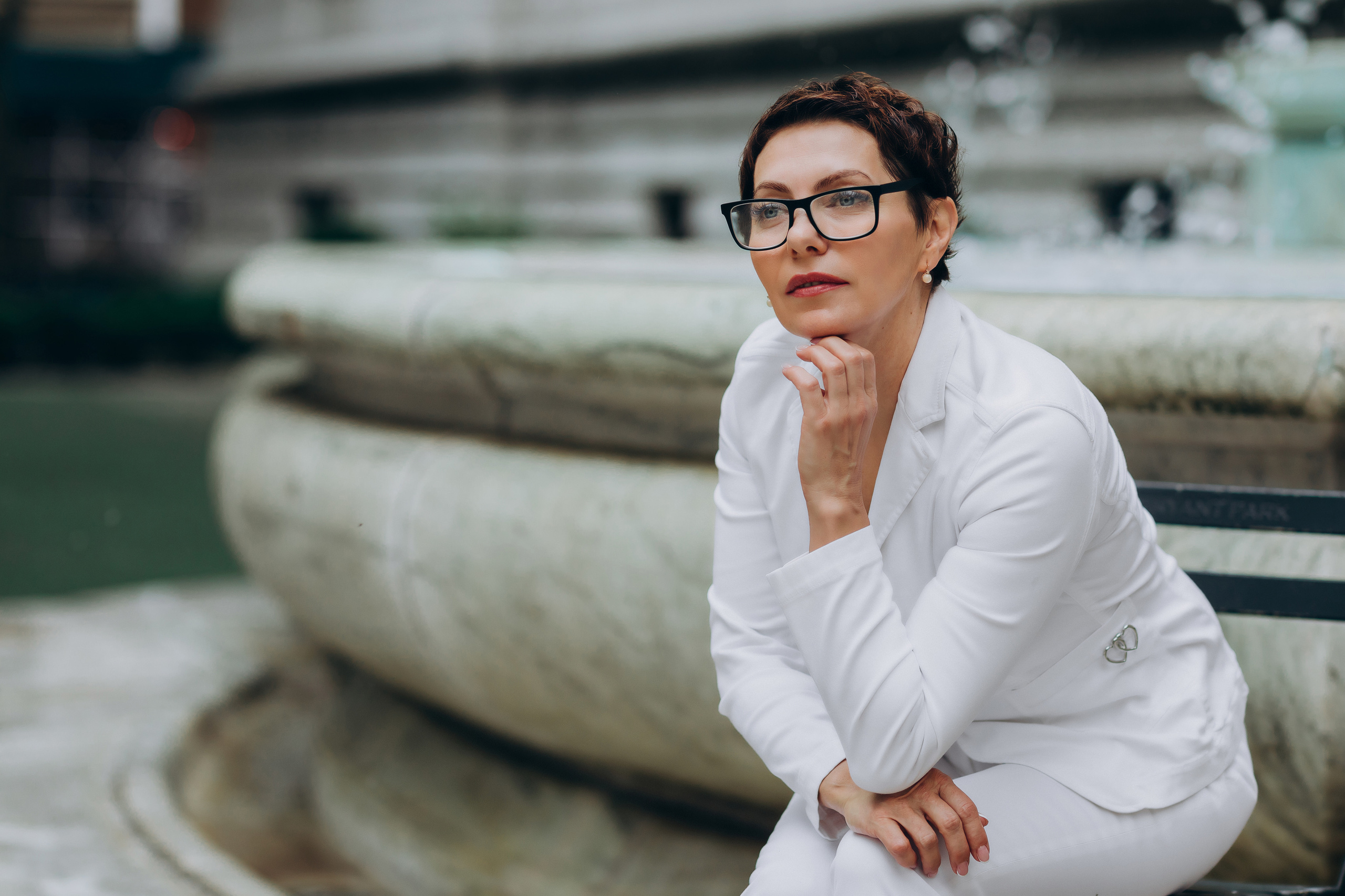 HELEN BUSINESS PHOTOGRAPHY. Pittsburgh wedding and family photographer