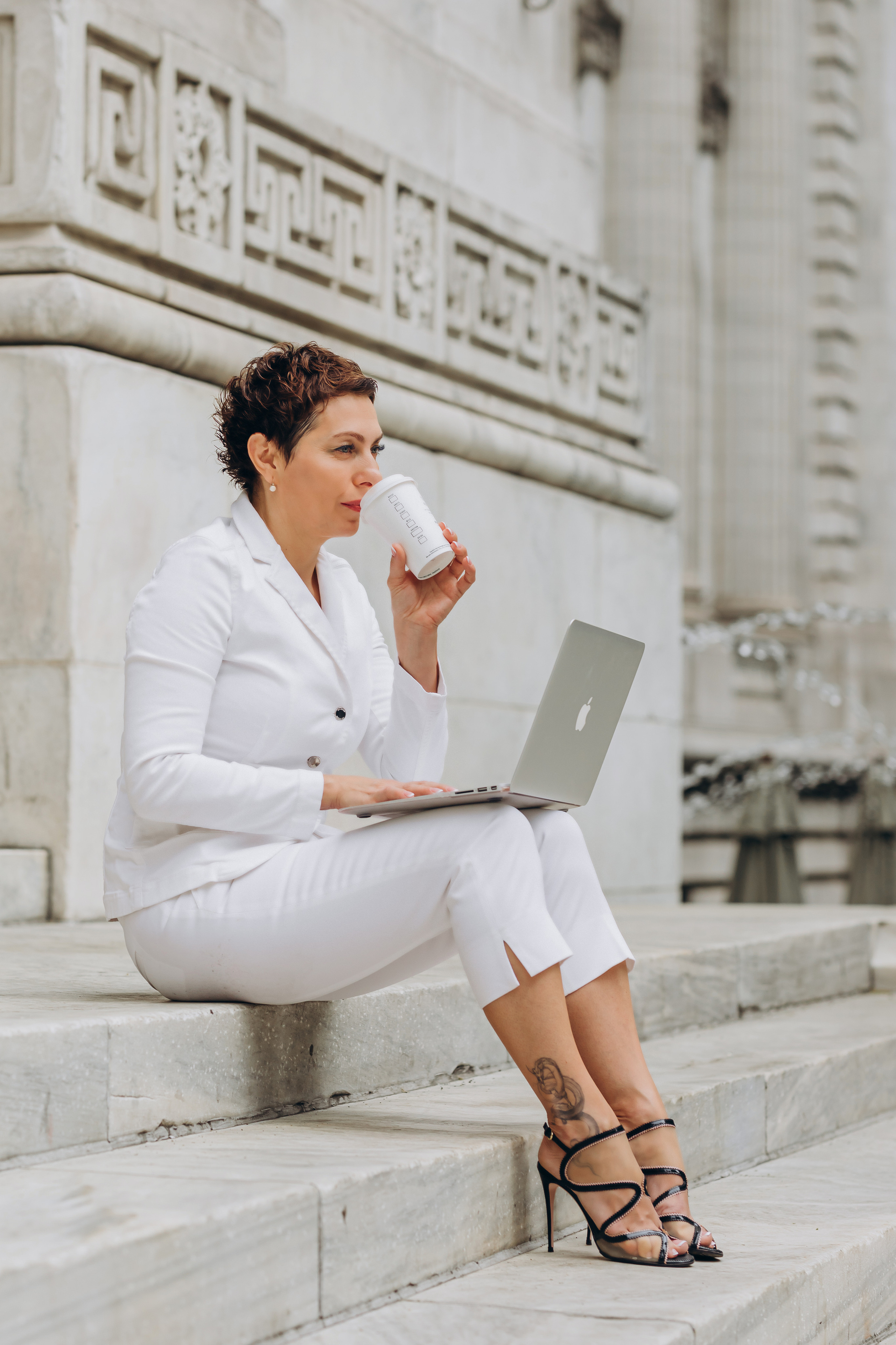 HELEN BUSINESS PHOTOGRAPHY. Pittsburgh wedding and family photographer