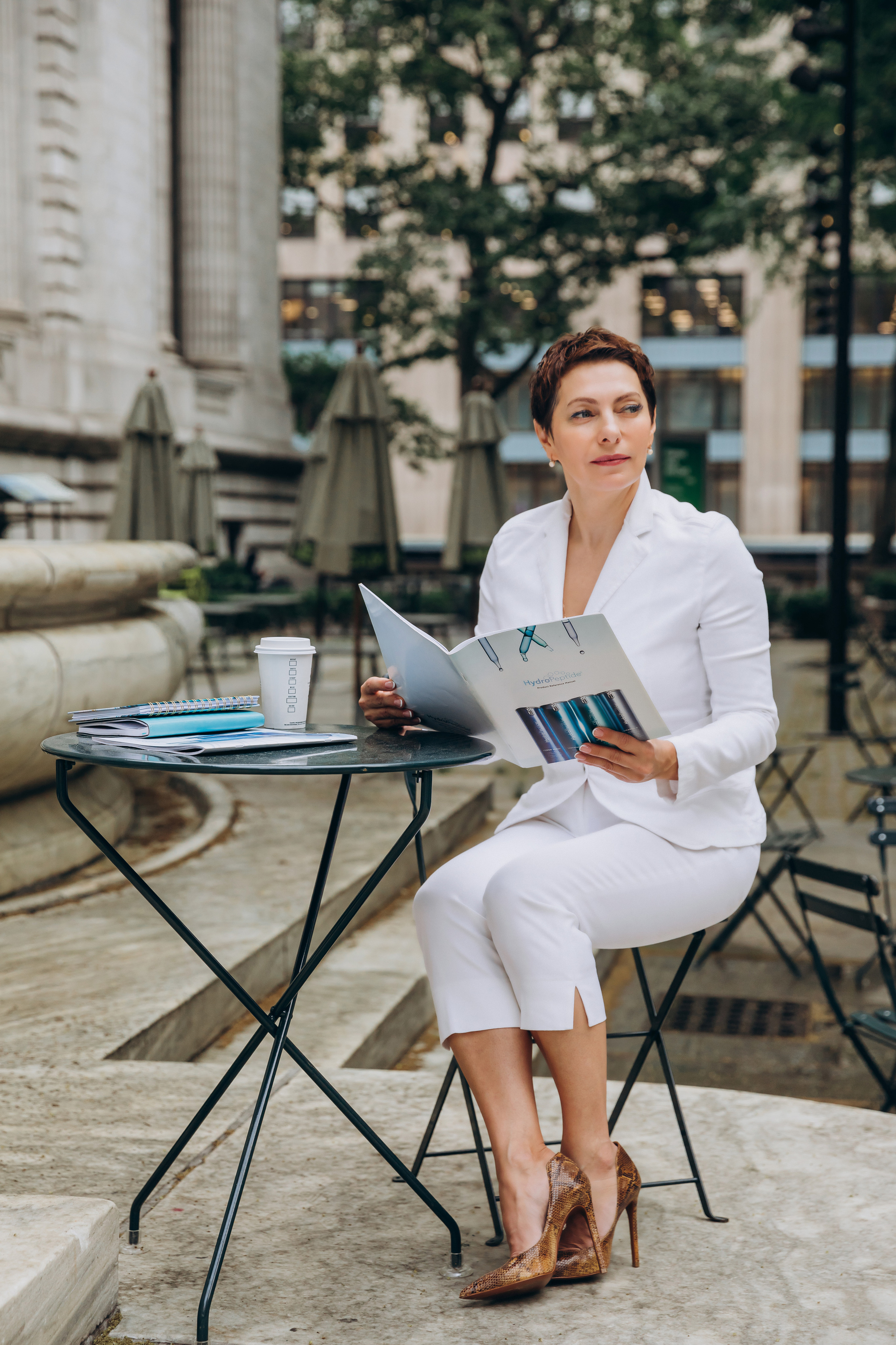 HELEN BUSINESS PHOTOGRAPHY. Pittsburgh wedding and family photographer