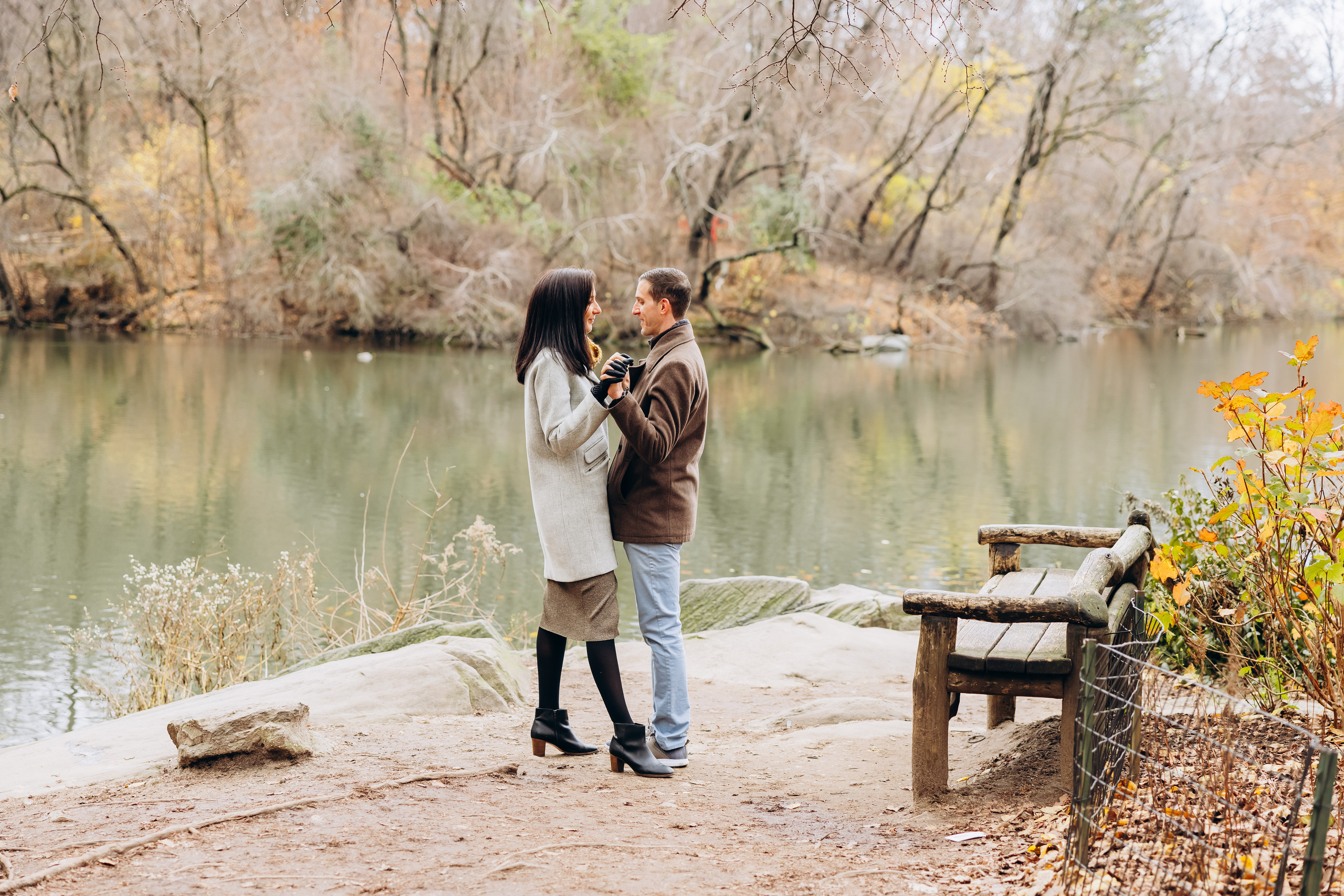 ROB & LAURA. Pittsburgh wedding and family photographer