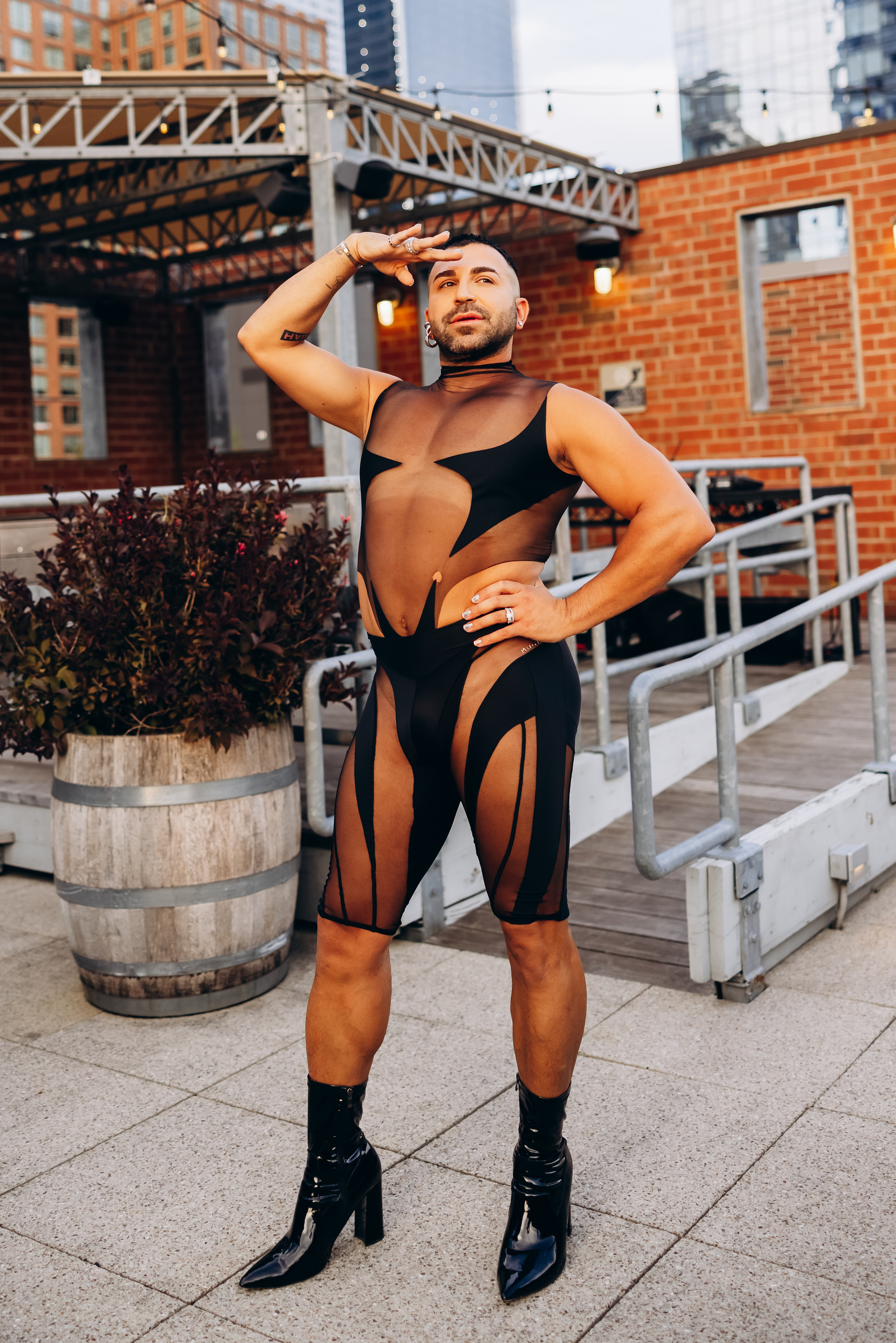 PHILL. Pittsburgh wedding and family photographer