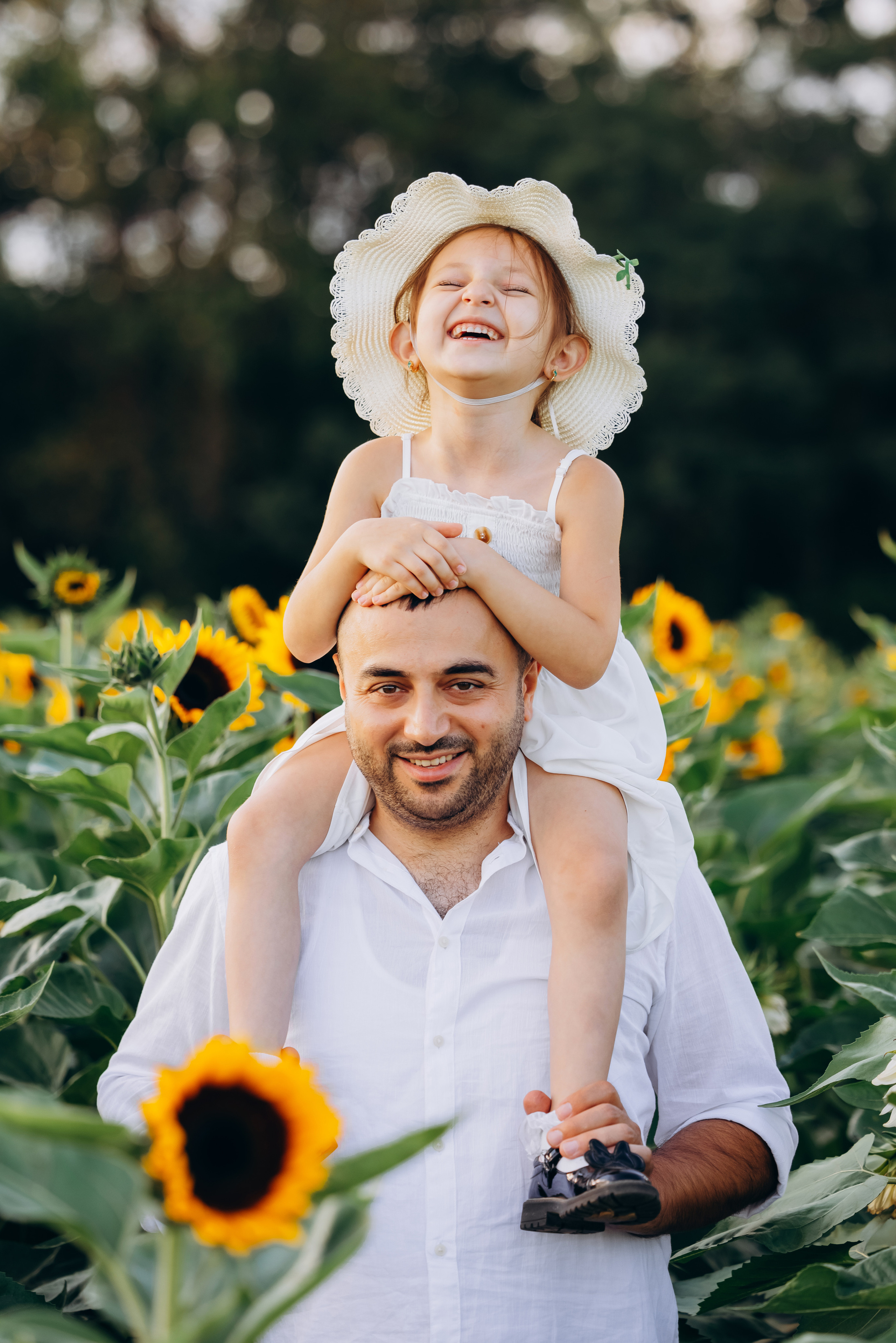 SHER & FATIMA FAMILY. Pittsburgh wedding and family photographer