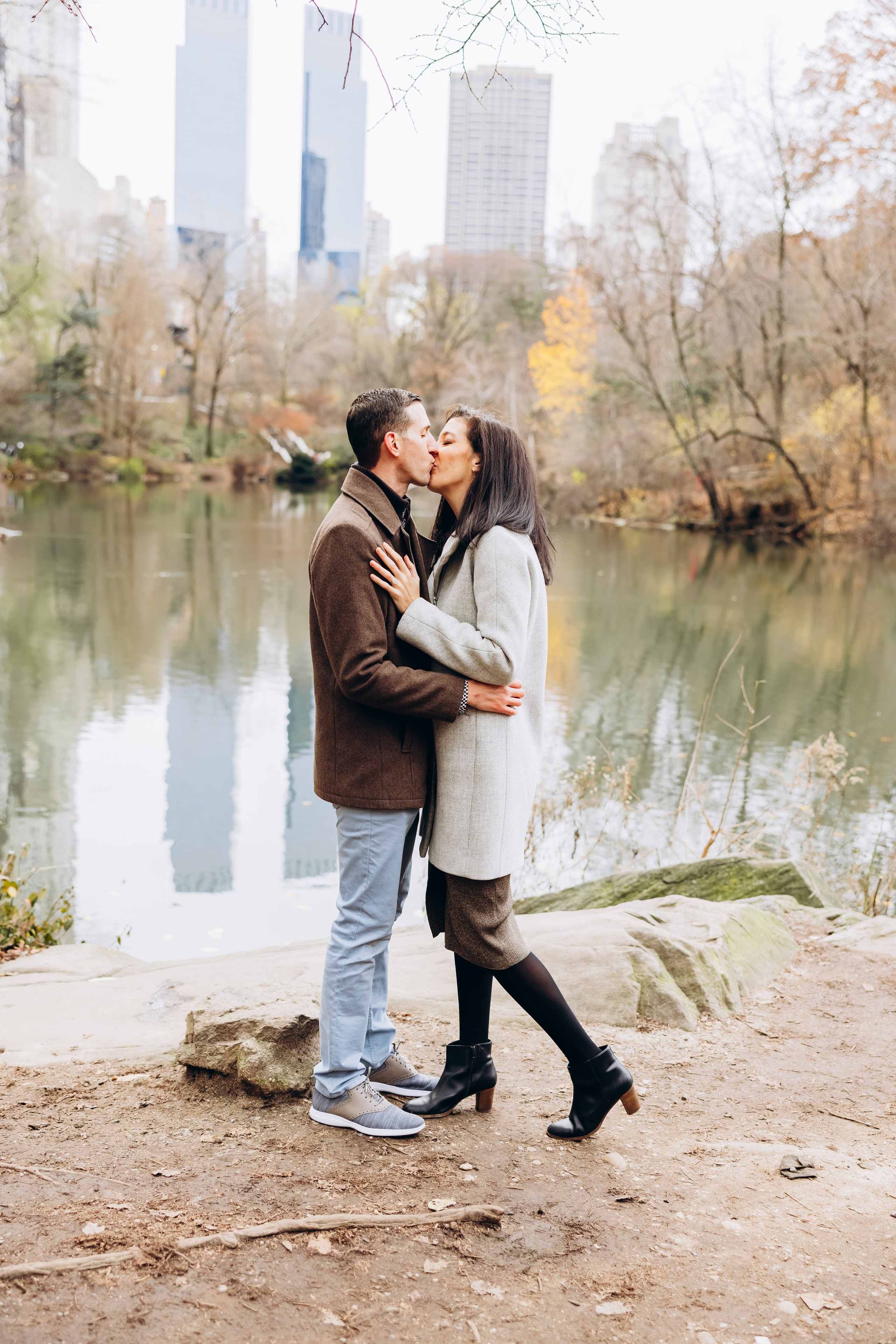 ROB & LAURA. Pittsburgh wedding and family photographer