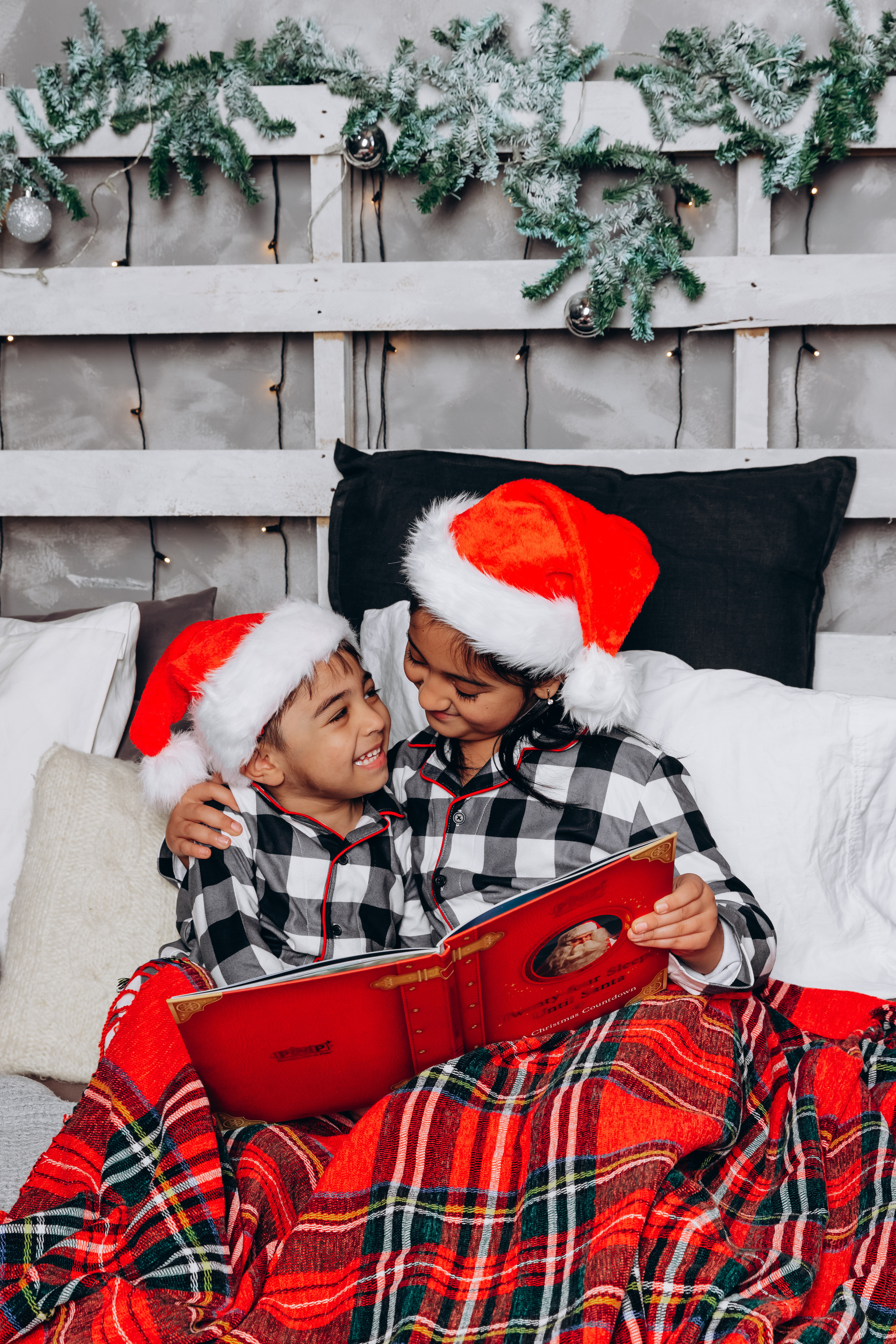 ZUHRO FAMILY. Pittsburgh wedding and family photographer