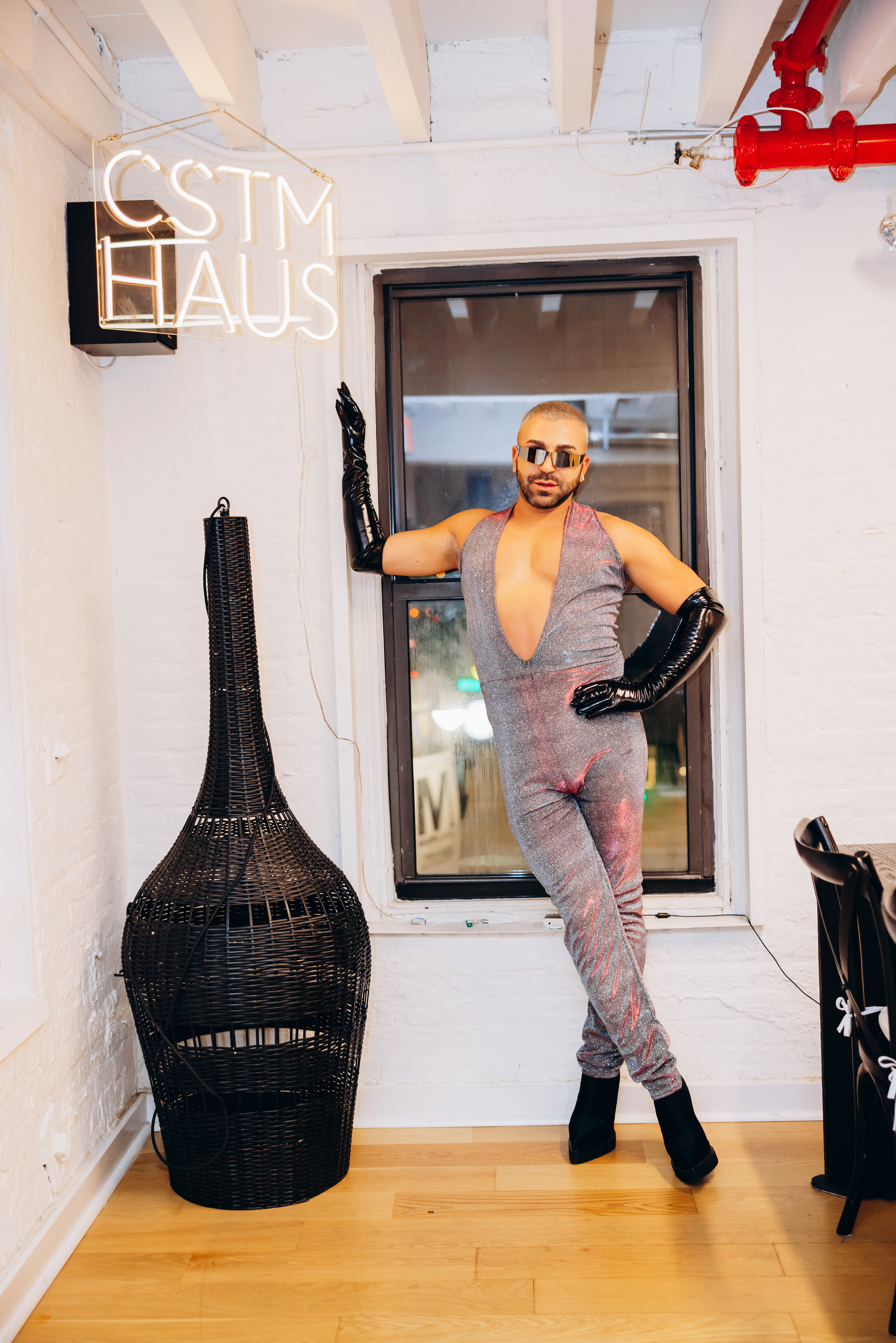 PHILL. Pittsburgh wedding and family photographer