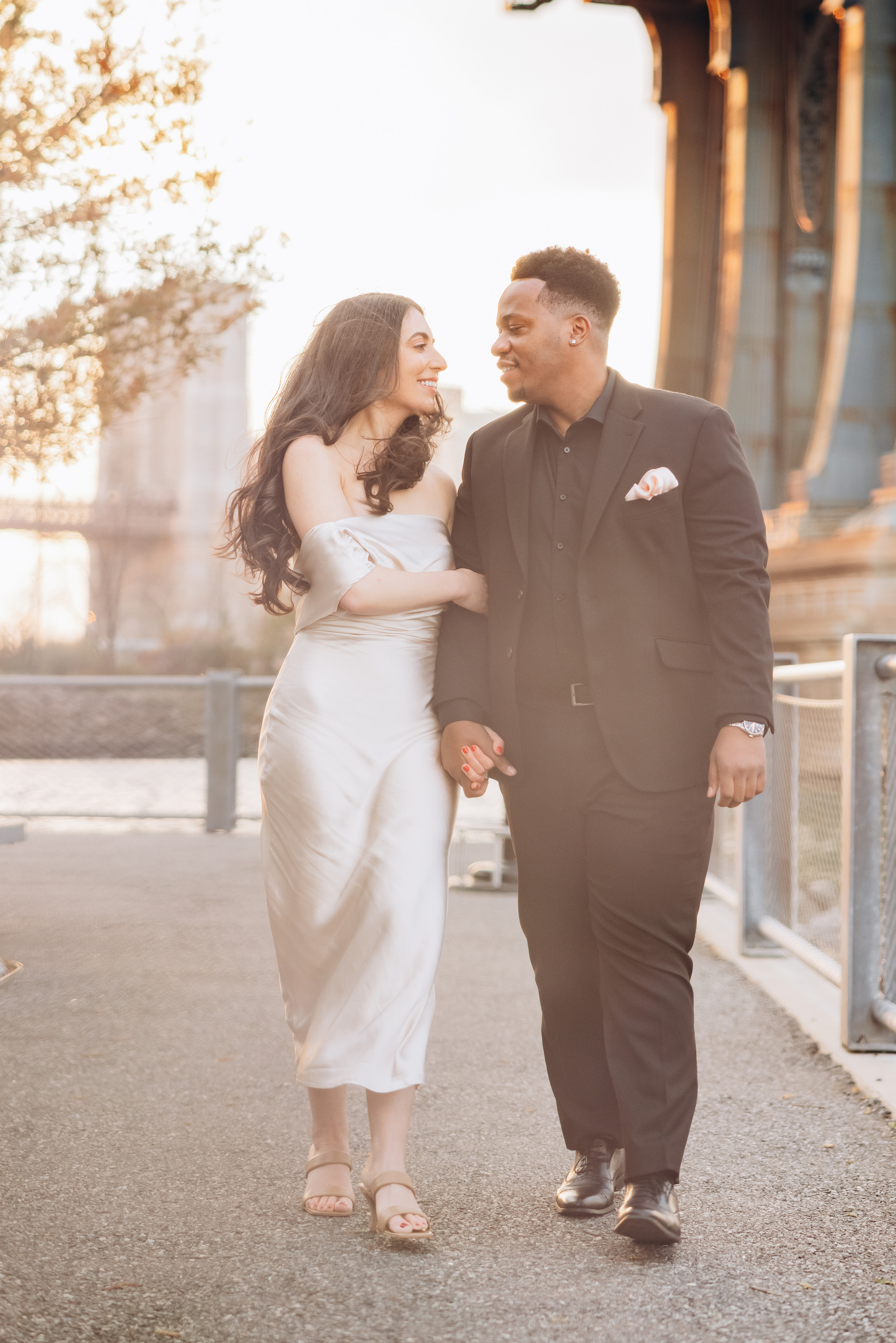 LAURA & JOHN. Pittsburgh wedding and family photographer