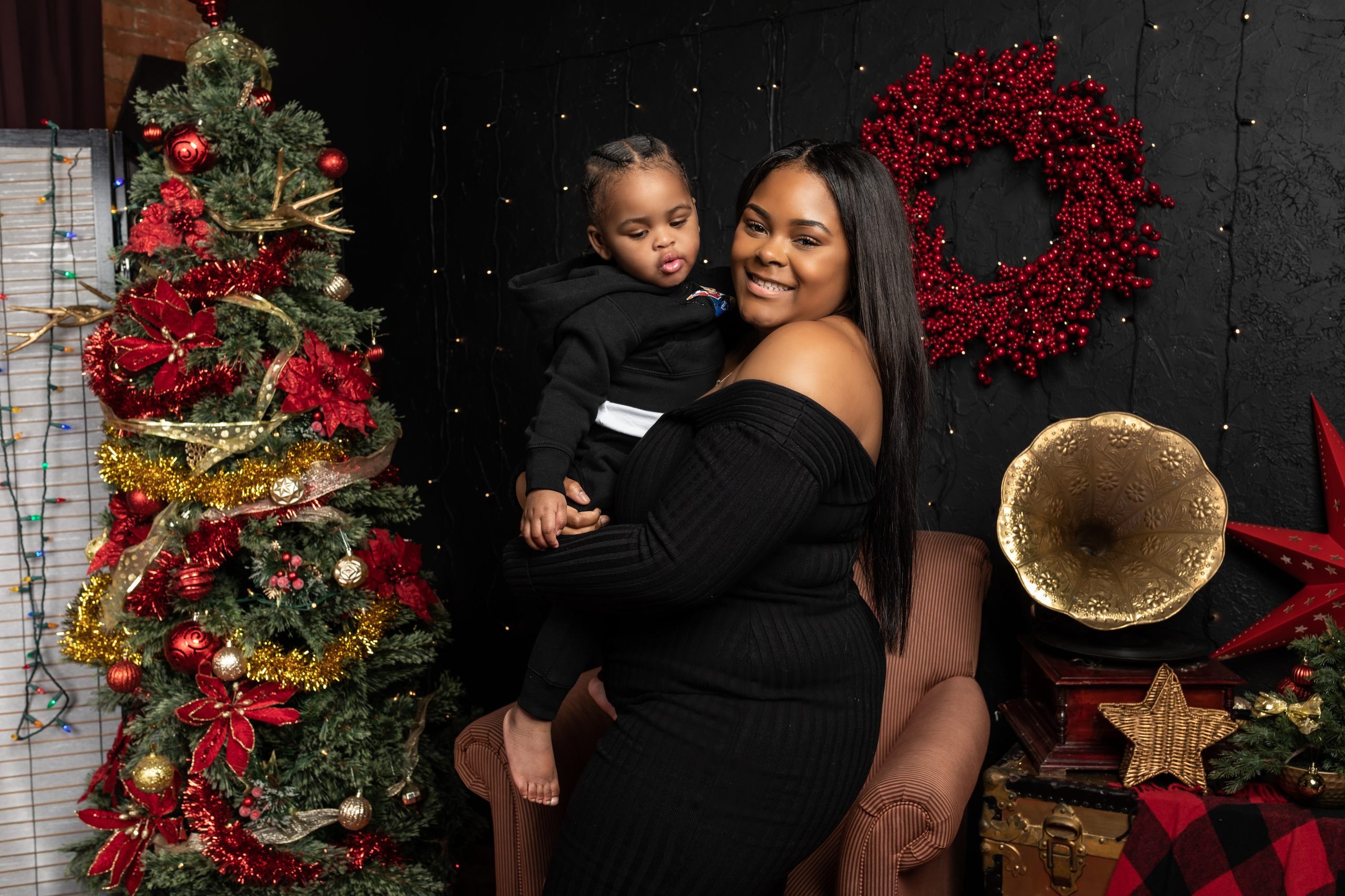 BABY CHASE. Pittsburgh wedding and family photographer