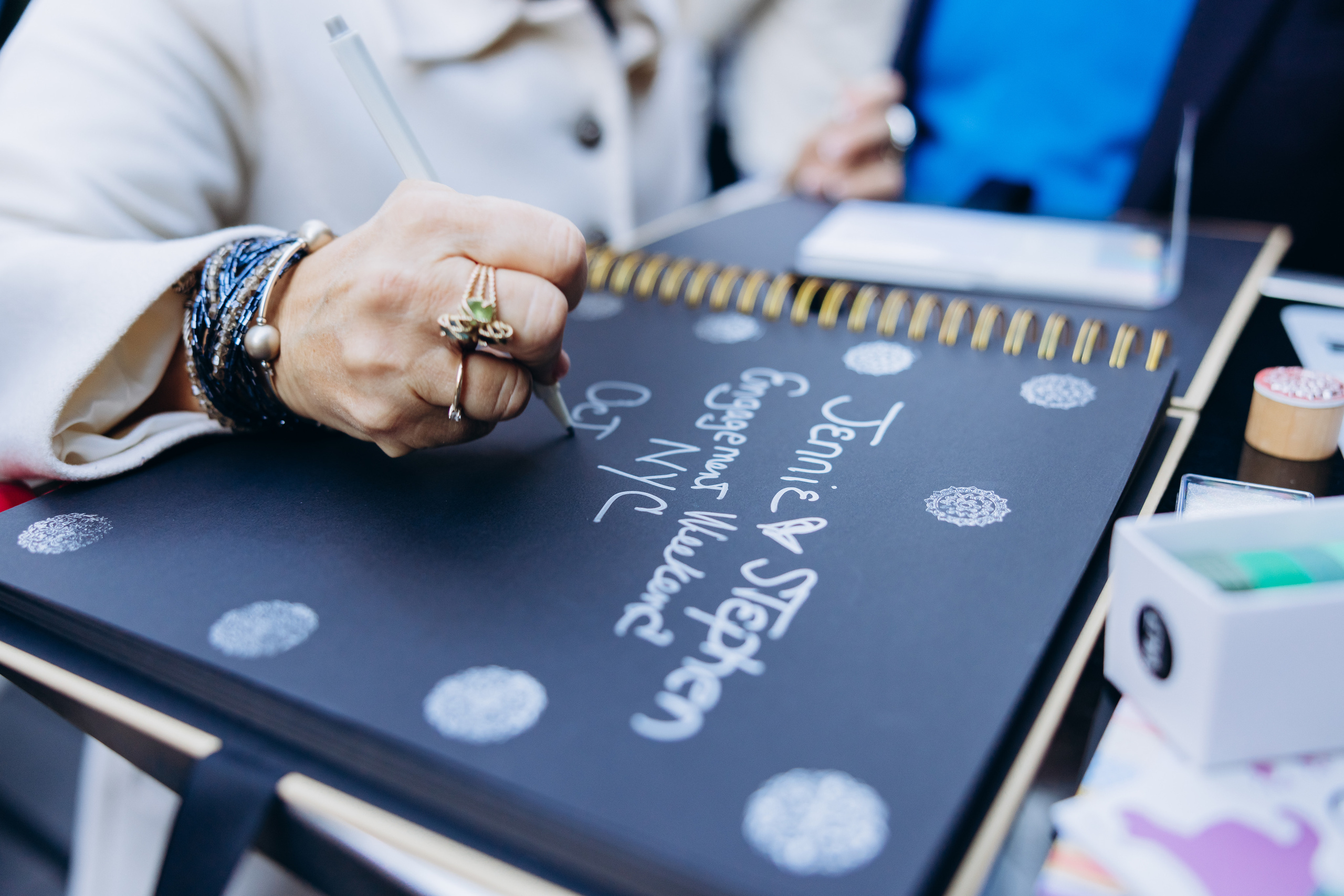 STEPHEN & JENNIE. Pittsburgh wedding and family photographer