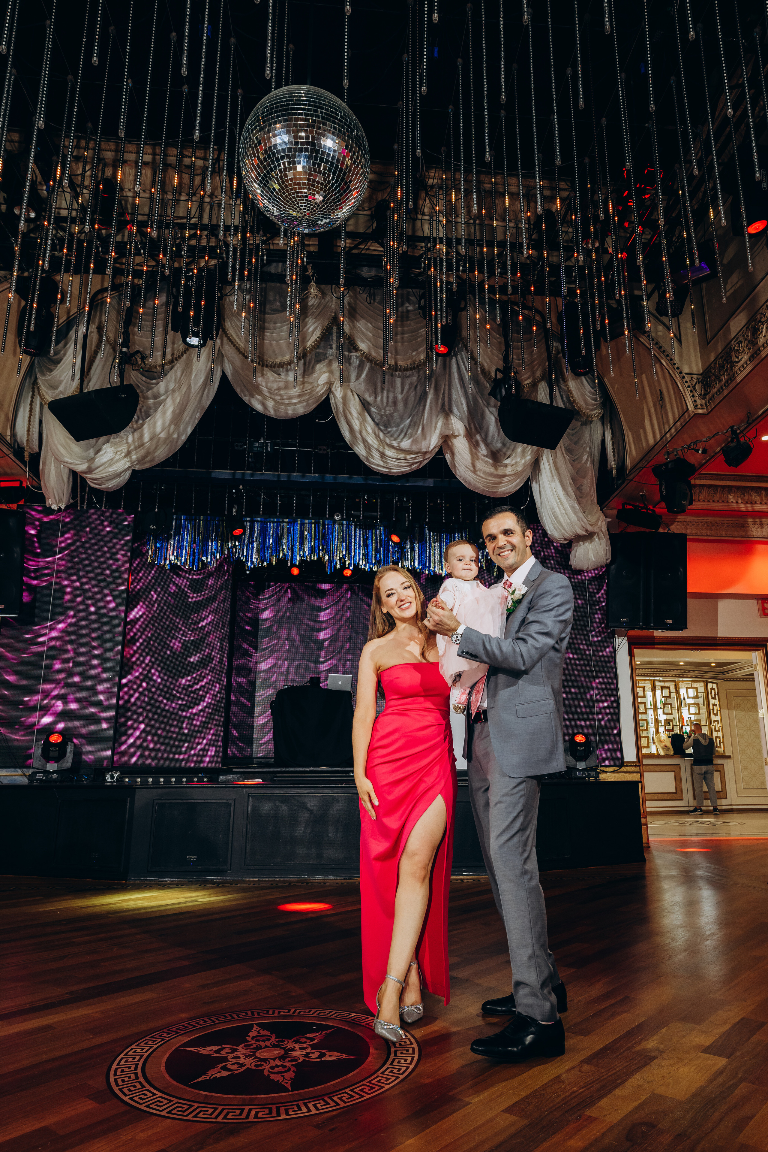 TAMARA 1. Pittsburgh wedding and family photographer