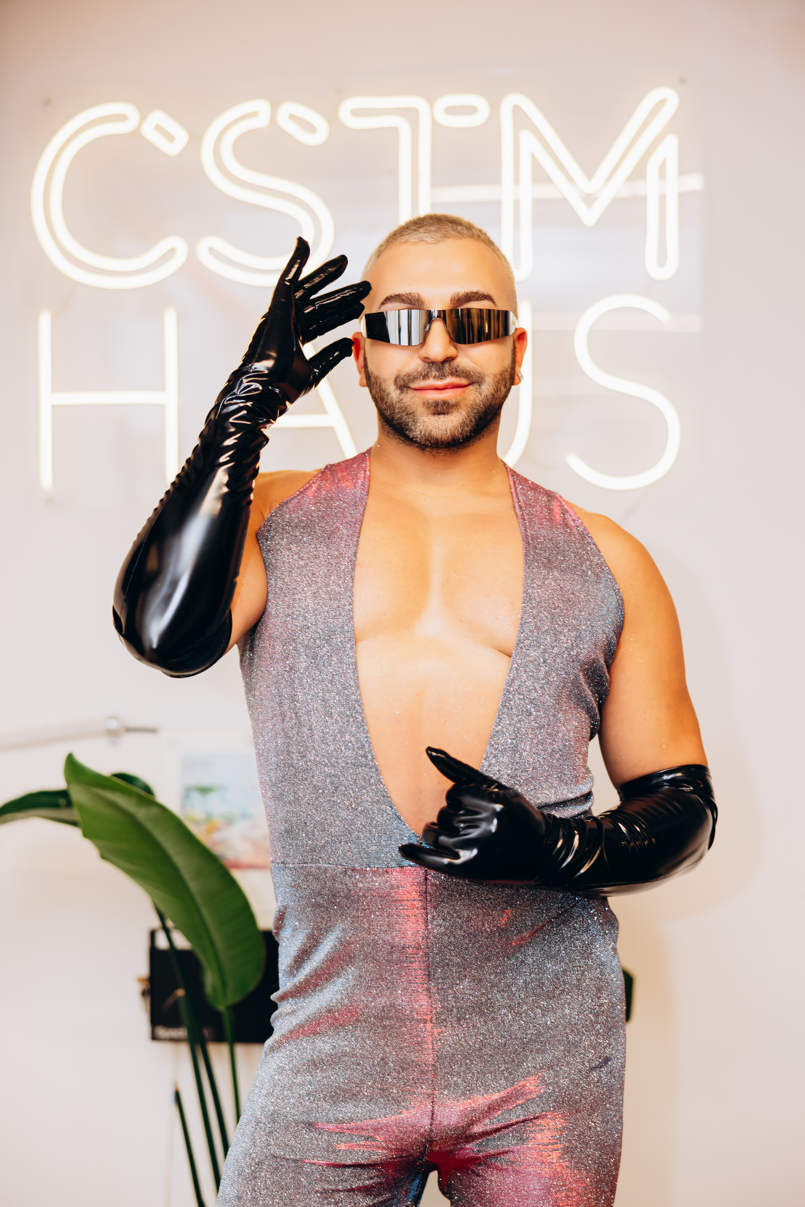 PHILL. Pittsburgh wedding and family photographer