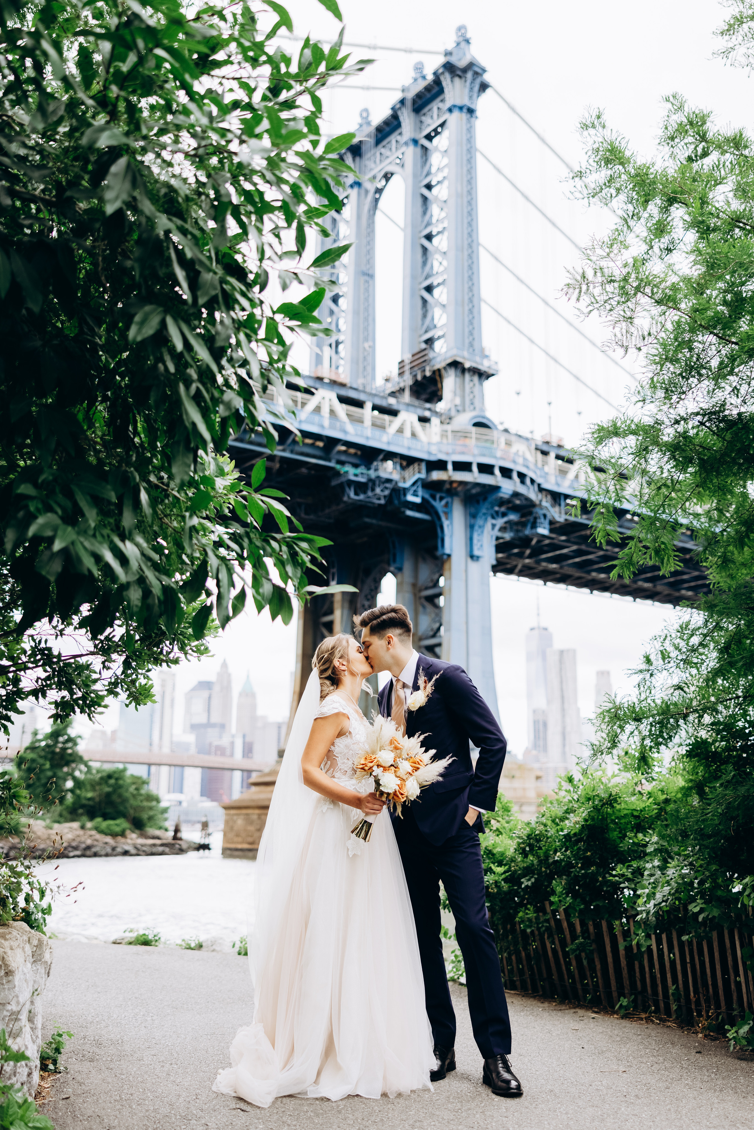 ANNA & IVAN. Pittsburgh wedding and family photographer