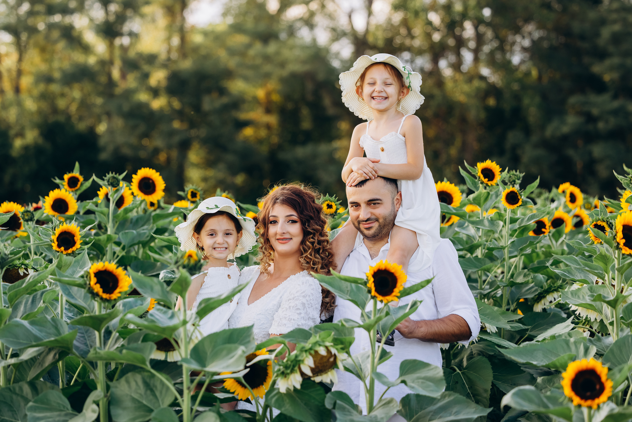 SHER & FATIMA FAMILY. Pittsburgh wedding and family photographer