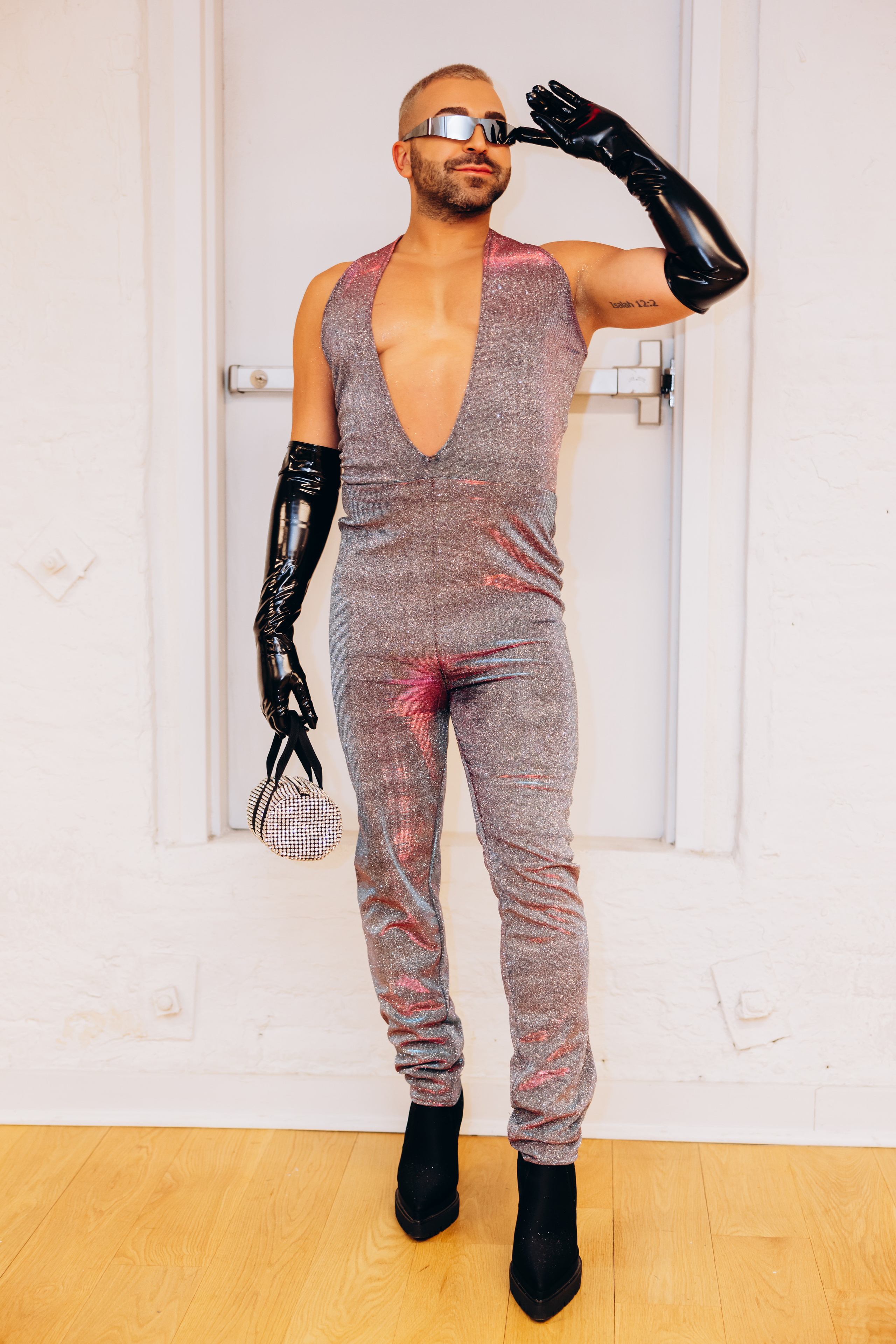 PHILL. Pittsburgh wedding and family photographer