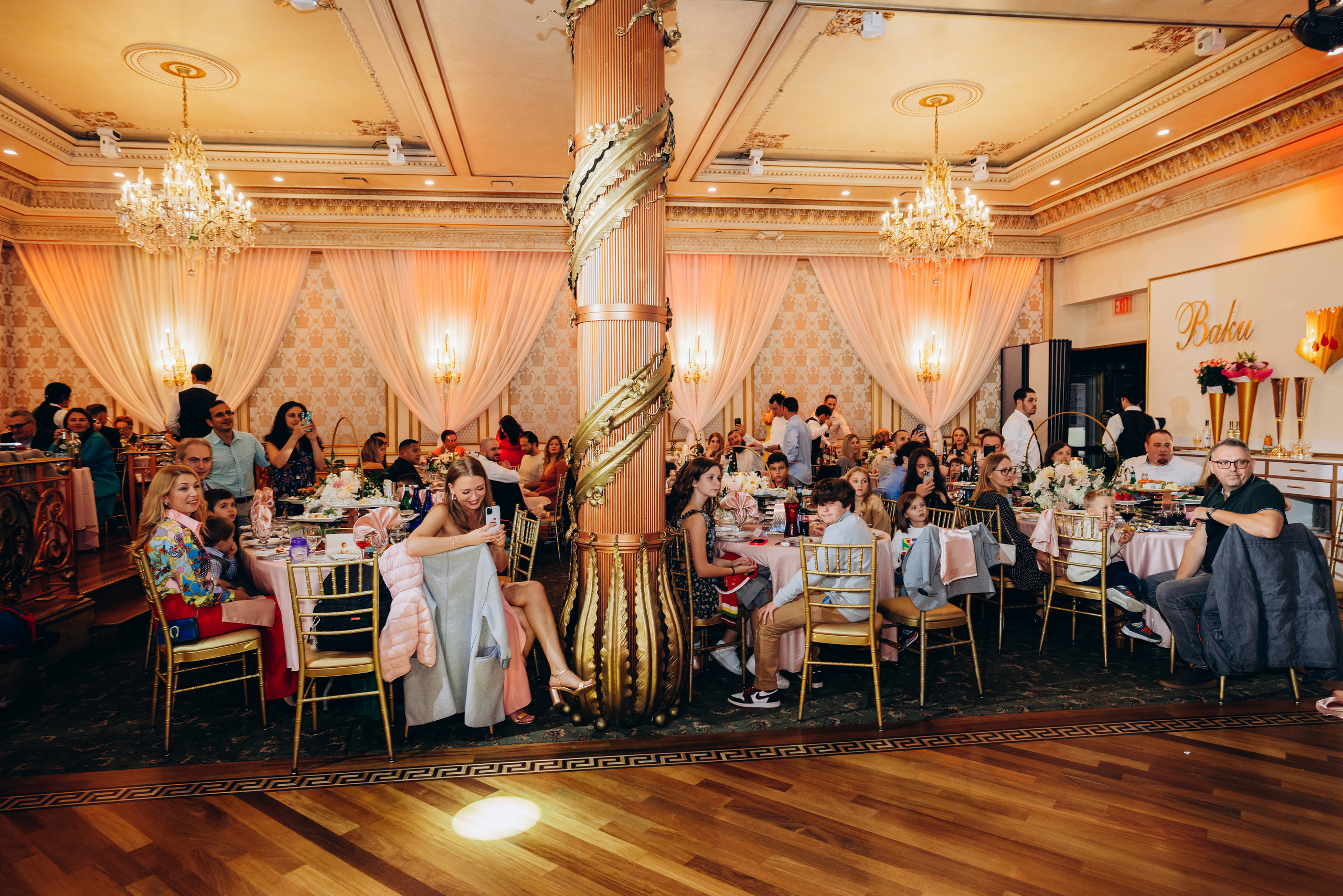 TAMARA 1. Pittsburgh wedding and family photographer