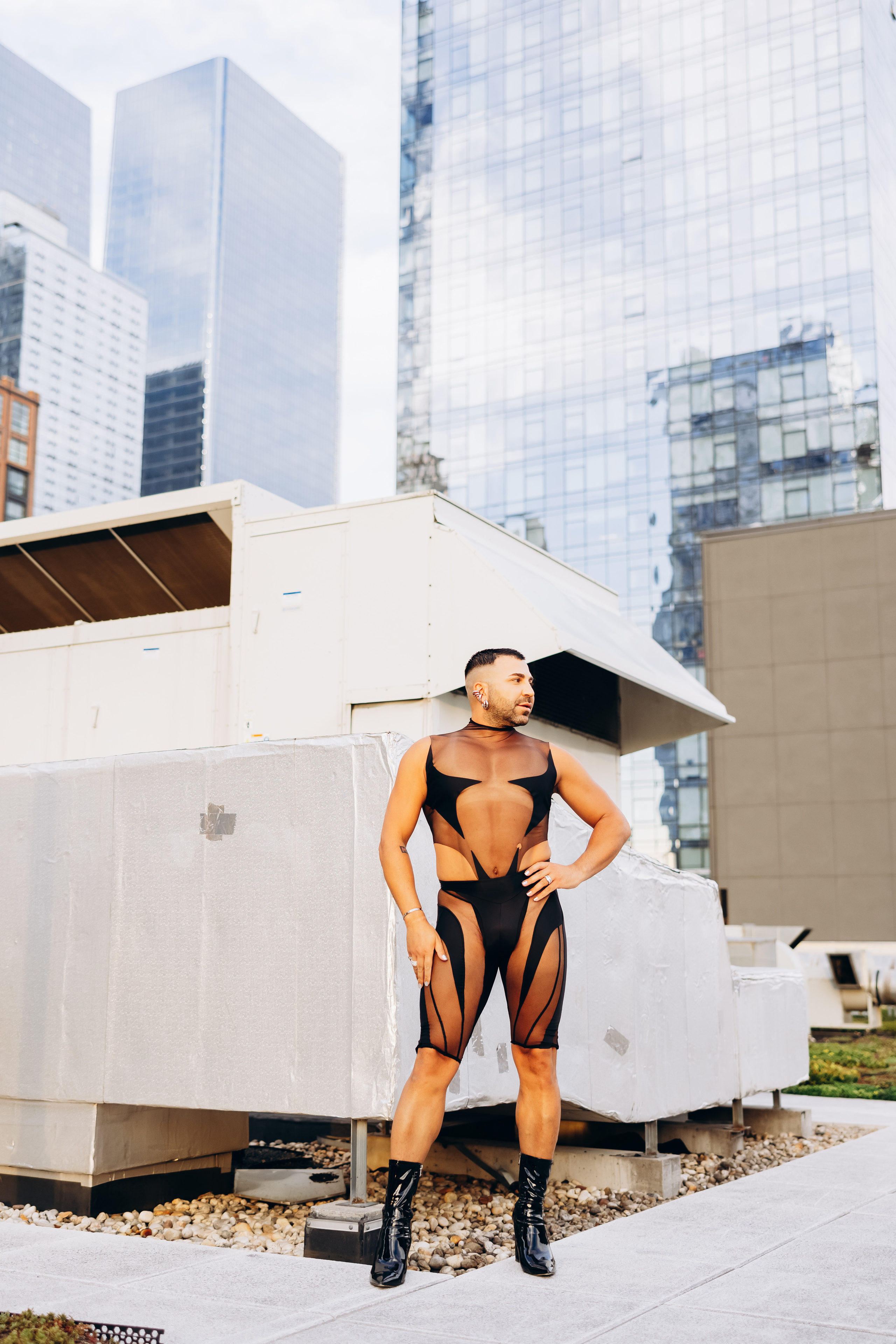 PHILL. Pittsburgh wedding and family photographer