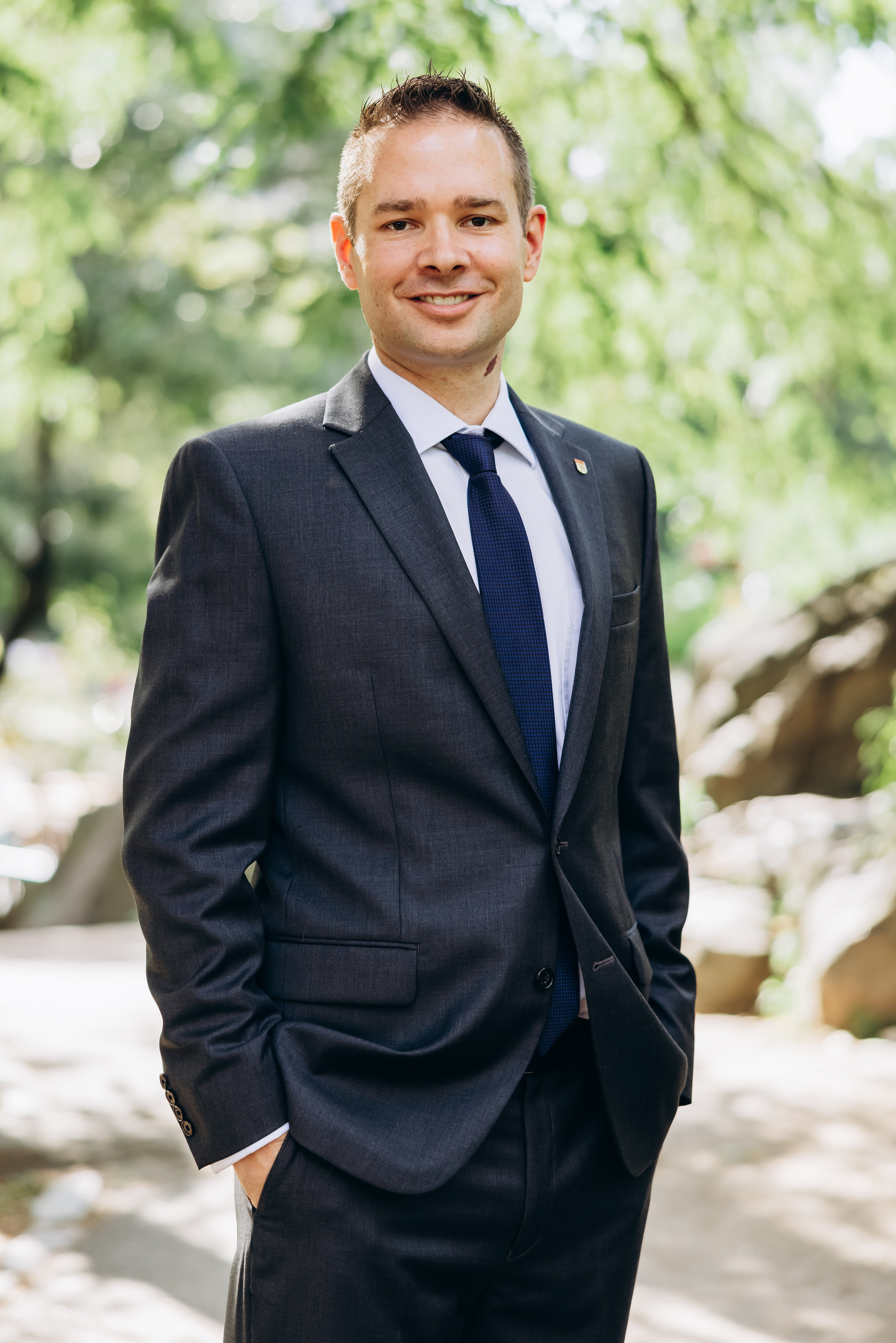 PATRICIA & HOLGER. Pittsburgh wedding and family photographer