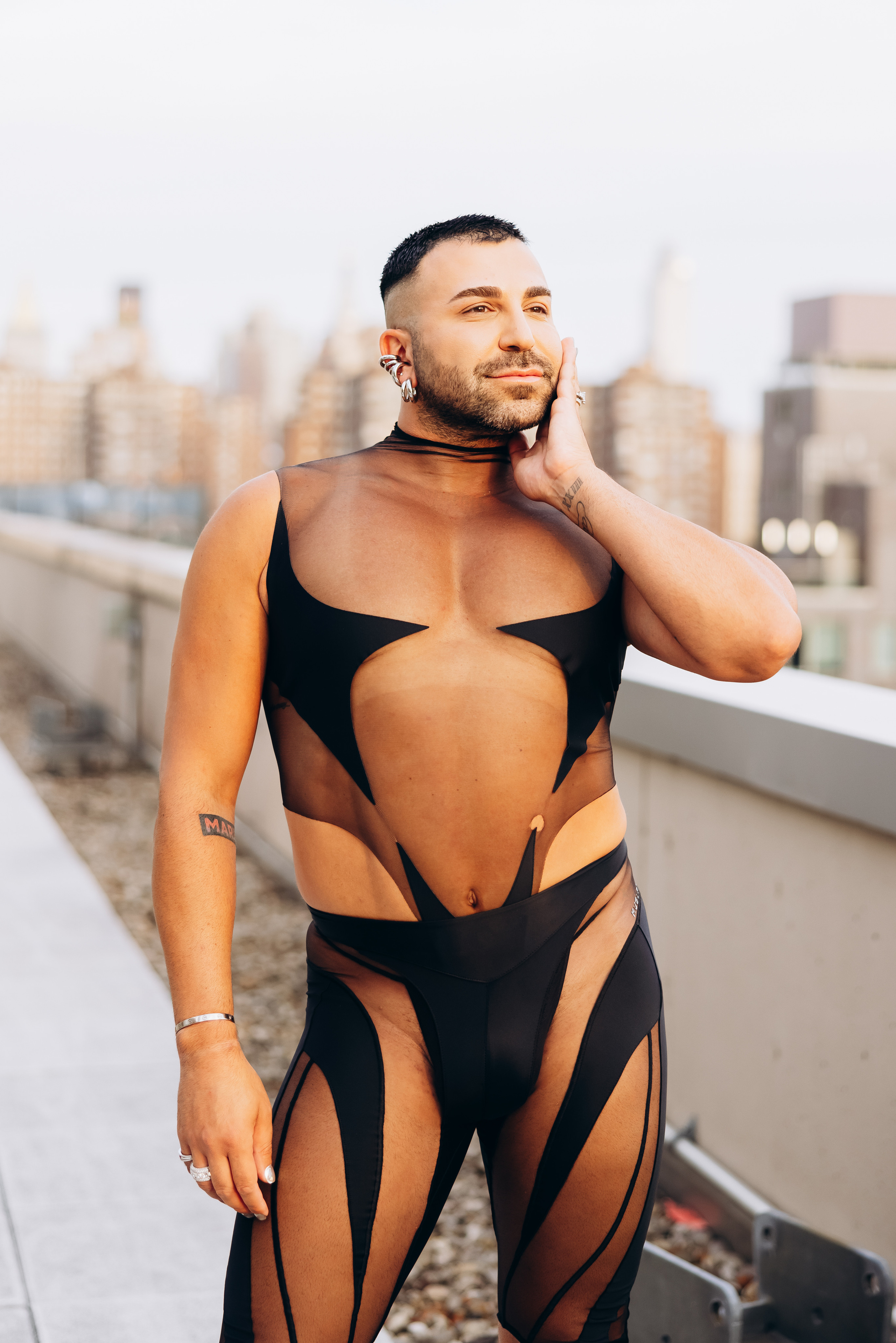 PHILL. Pittsburgh wedding and family photographer