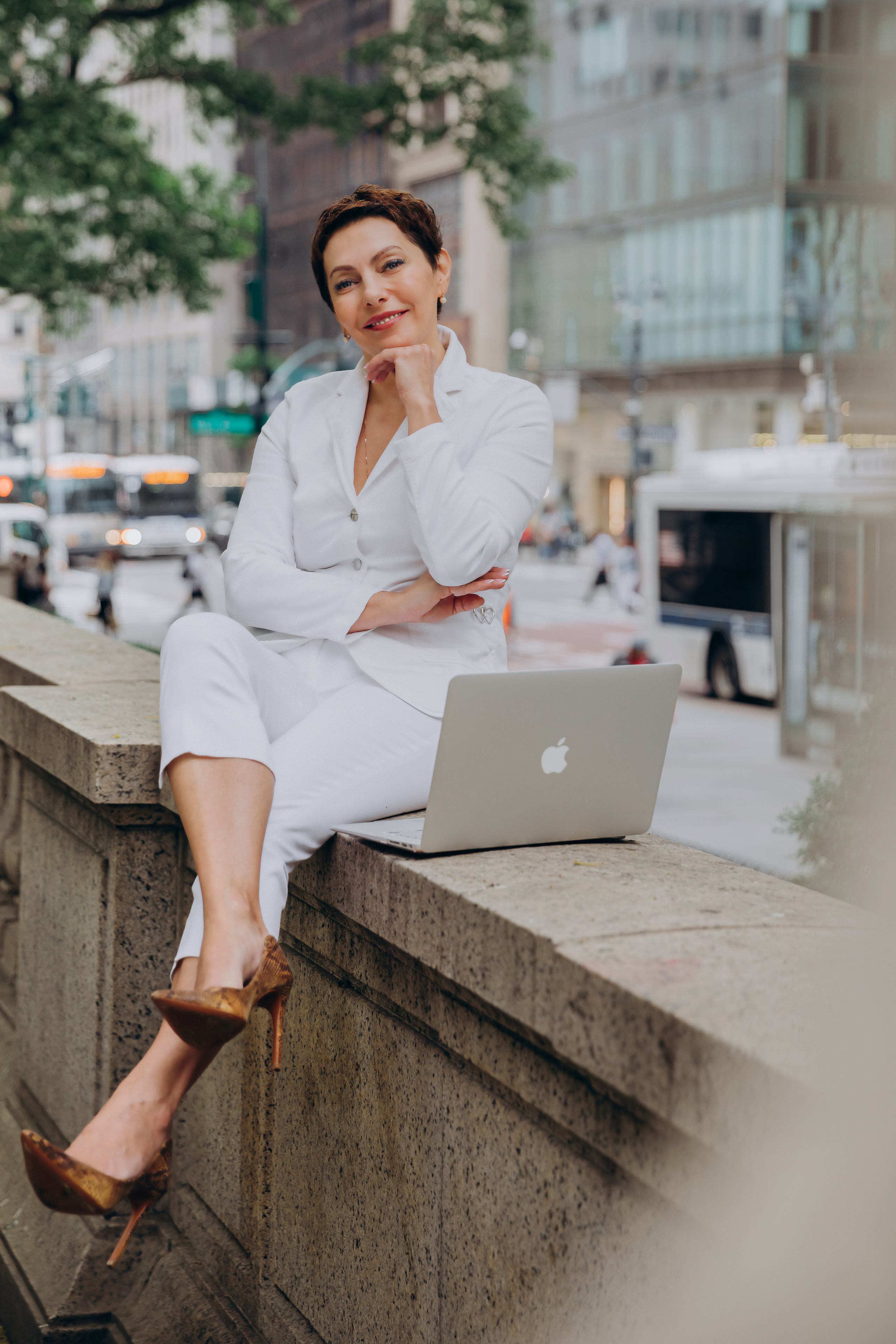 HELEN BUSINESS PHOTOGRAPHY. Pittsburgh wedding and family photographer