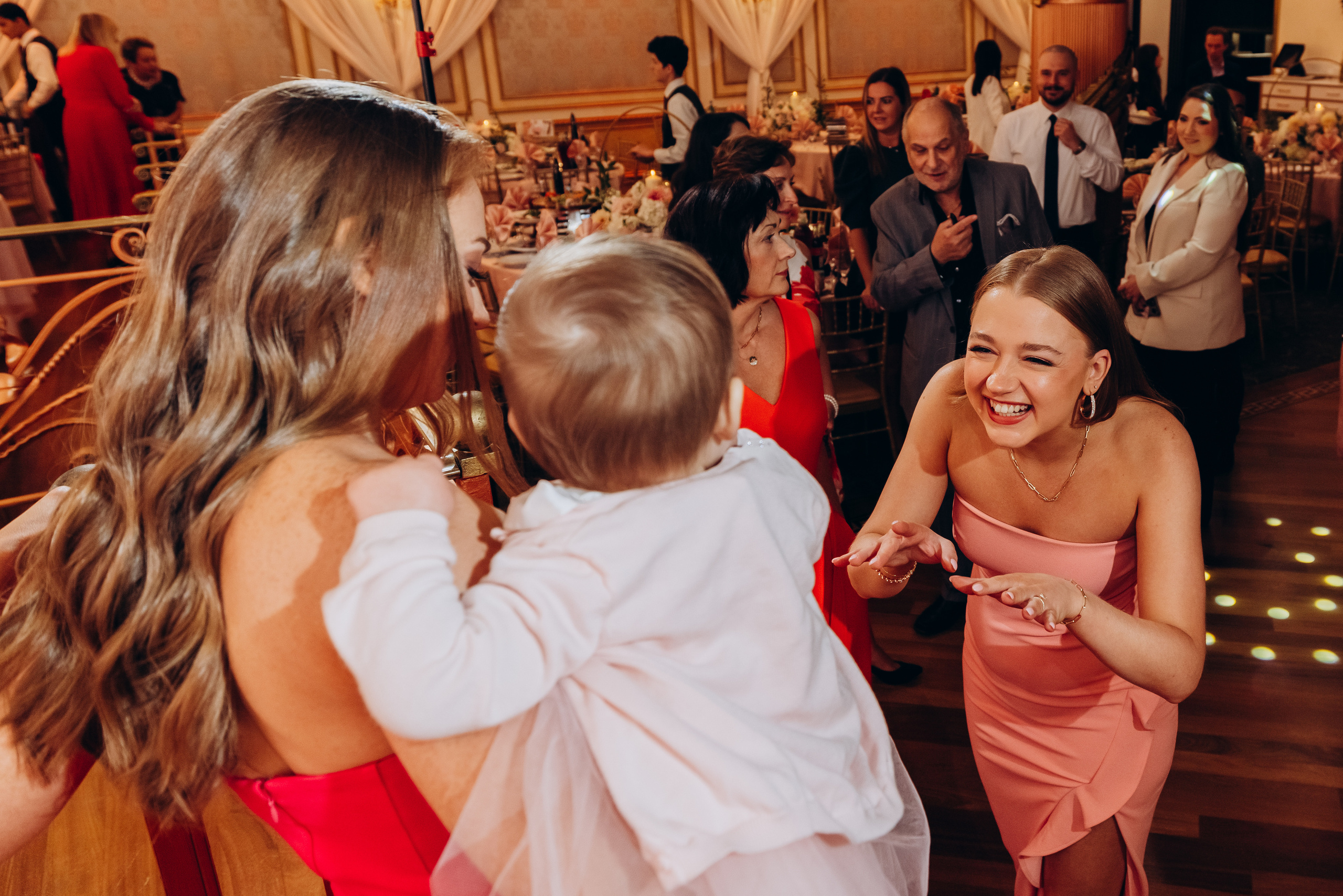 TAMARA 1. Pittsburgh wedding and family photographer