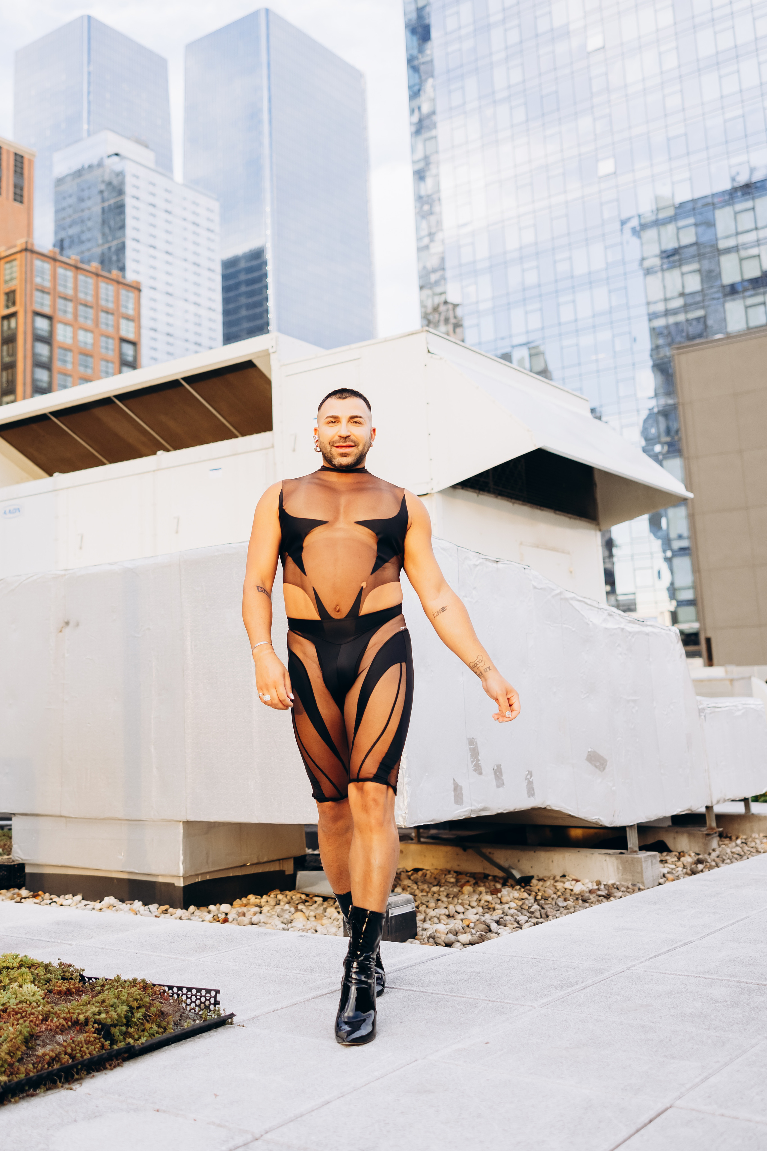 PHILL. Pittsburgh wedding and family photographer