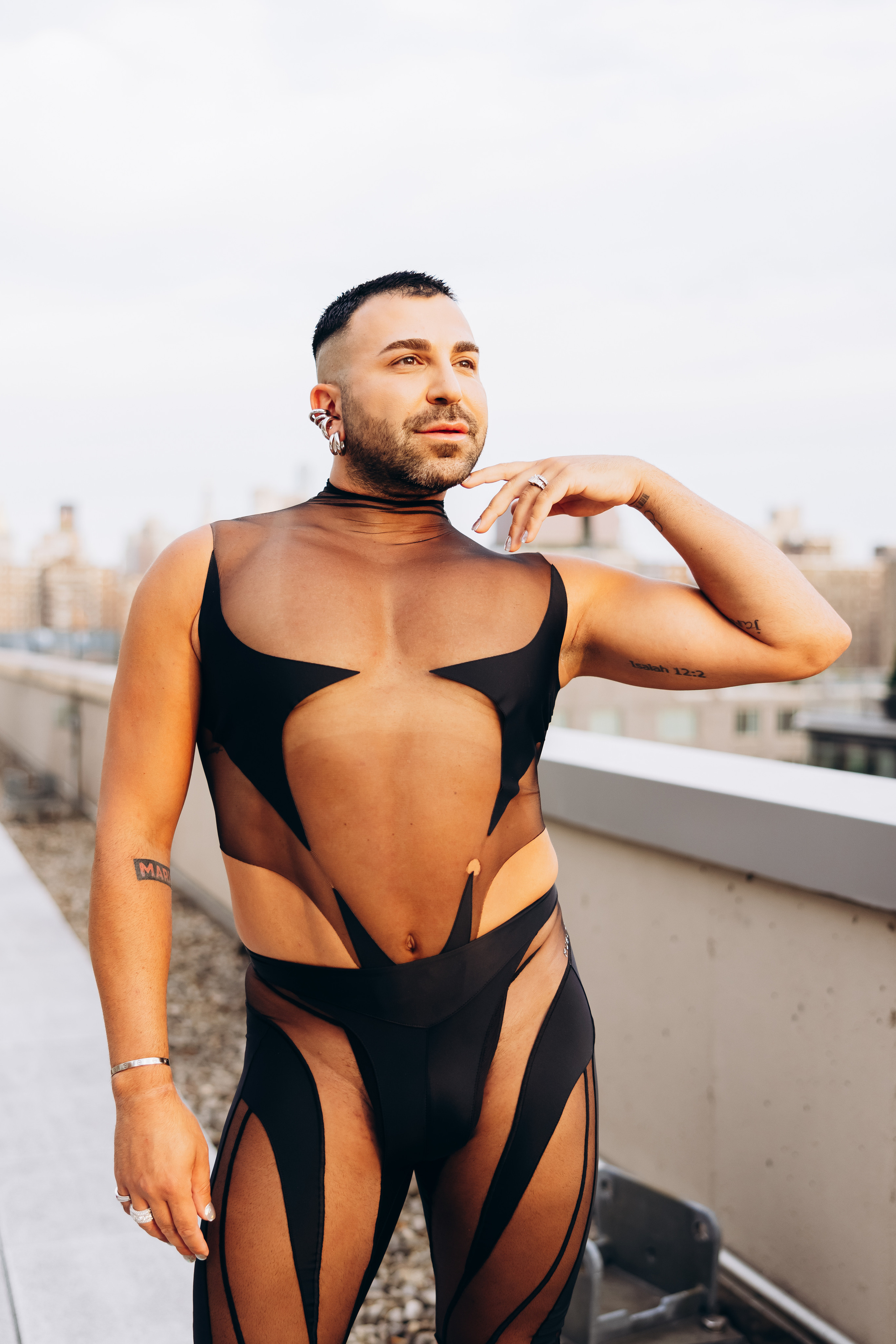 PHILL. Pittsburgh wedding and family photographer