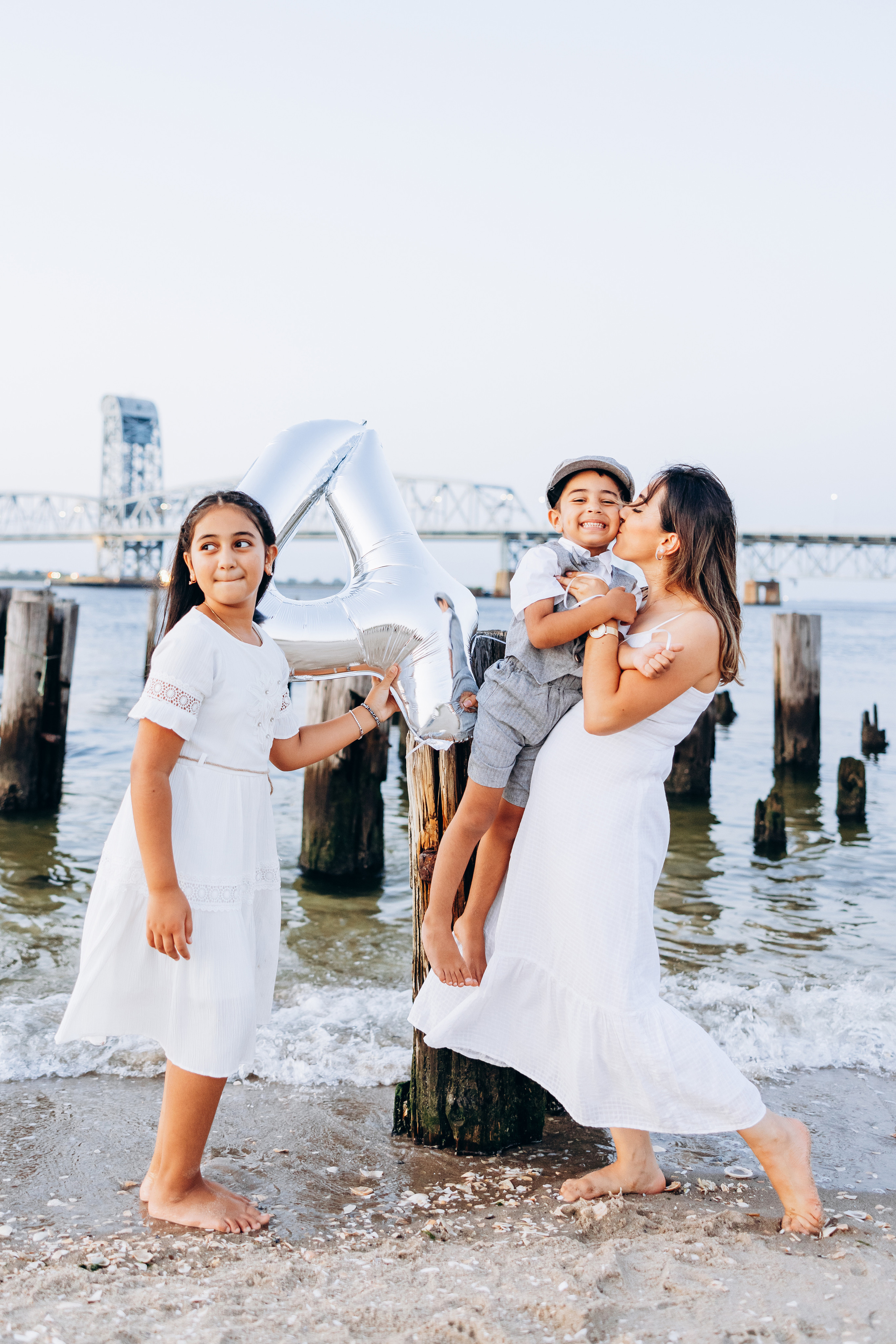 ALISHER 4. Pittsburgh wedding and family photographer