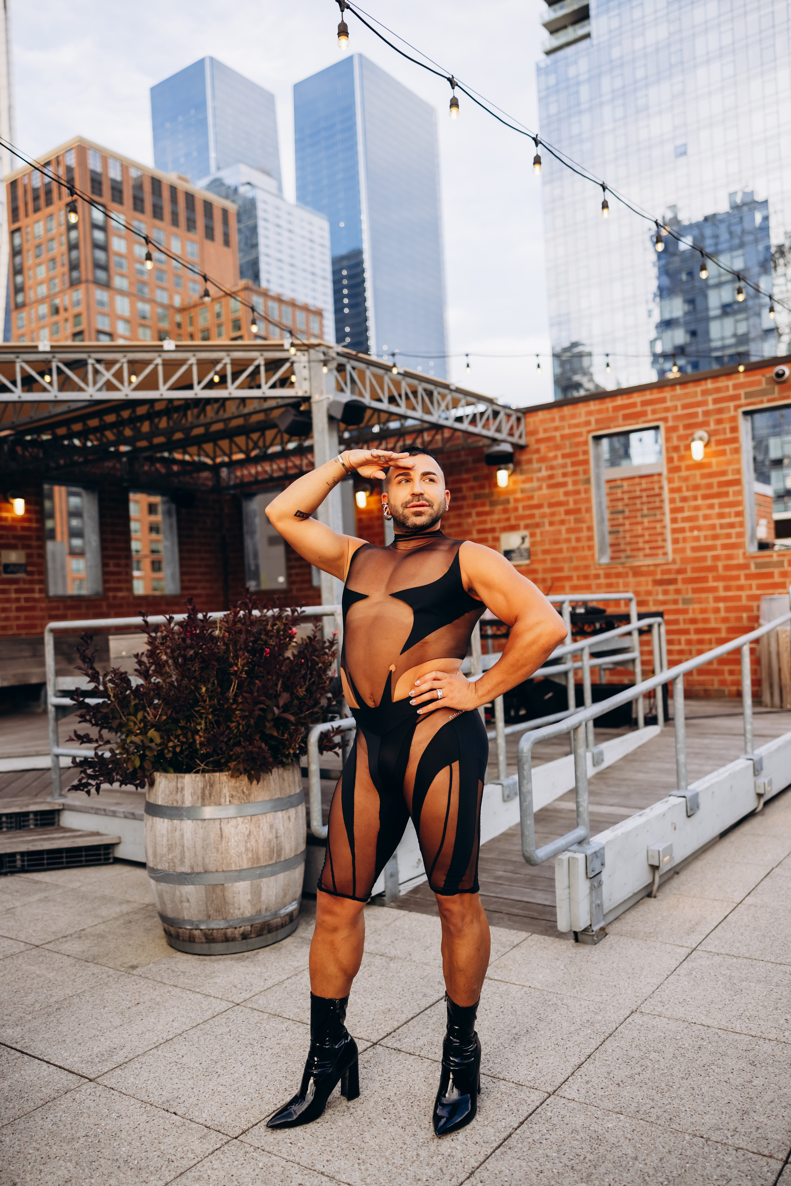 PHILL. Pittsburgh wedding and family photographer