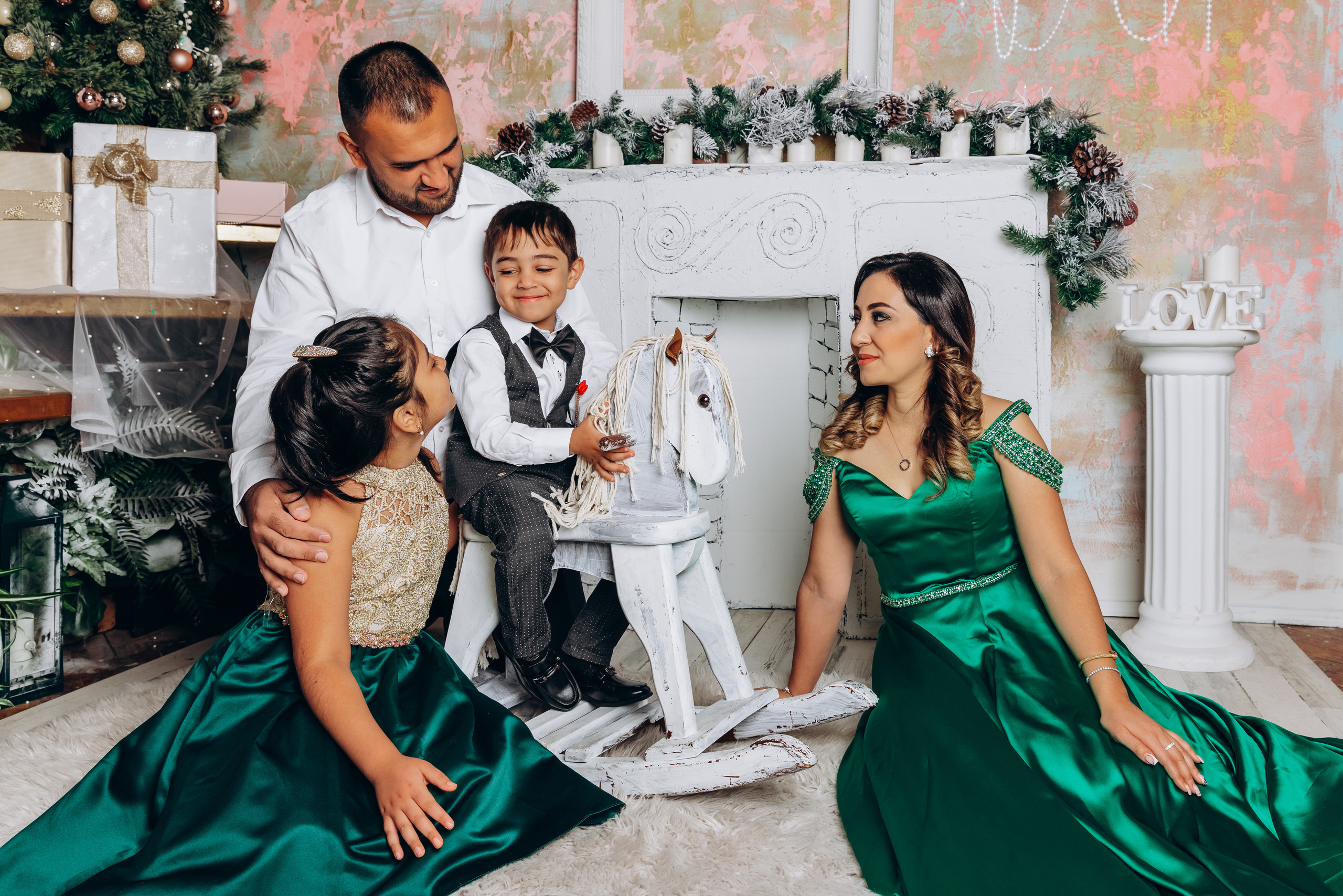 ZUHRO FAMILY. Pittsburgh wedding and family photographer