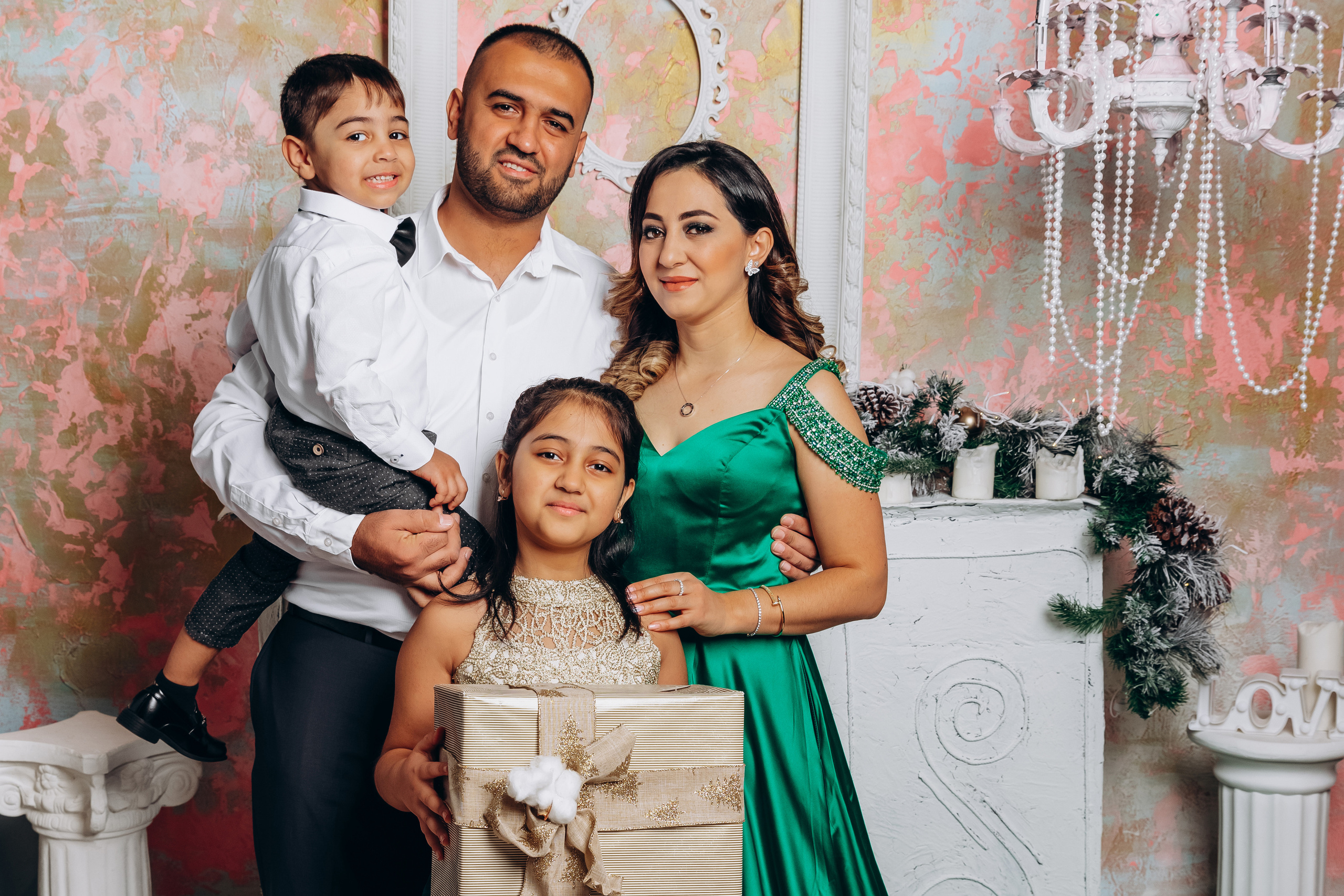 ZUHRO FAMILY. Pittsburgh wedding and family photographer