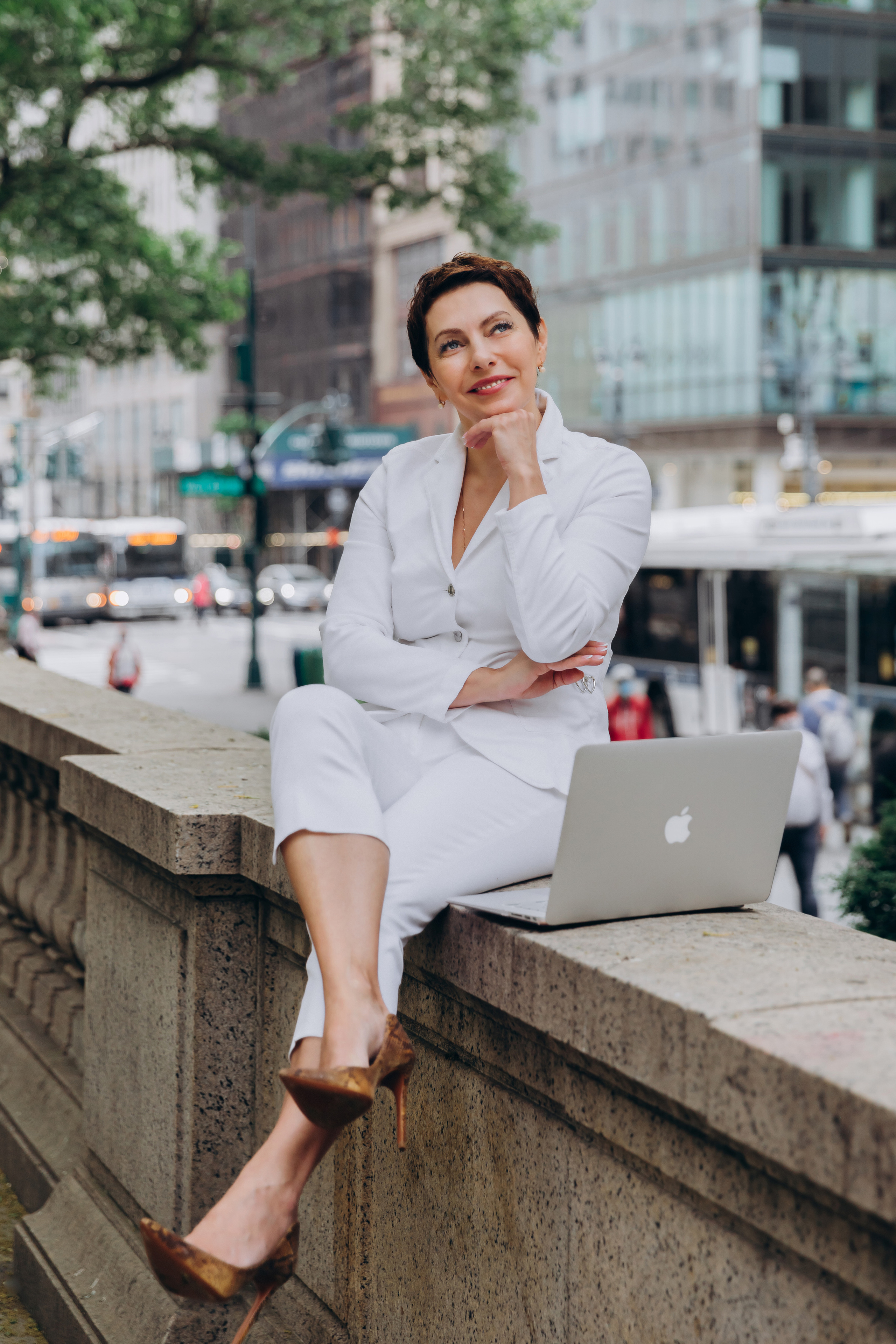 HELEN BUSINESS PHOTOGRAPHY. Pittsburgh wedding and family photographer