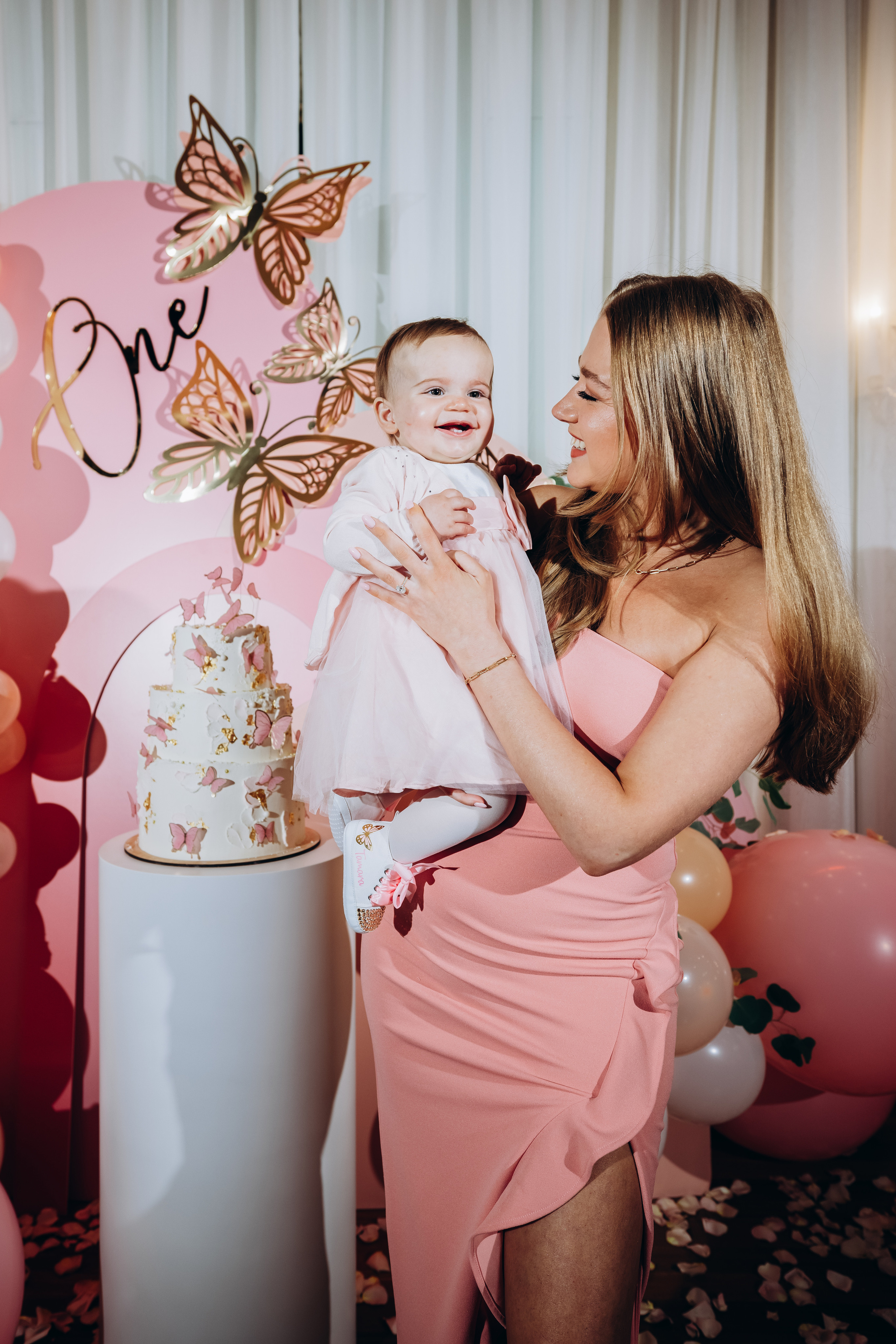 TAMARA 1. Pittsburgh wedding and family photographer