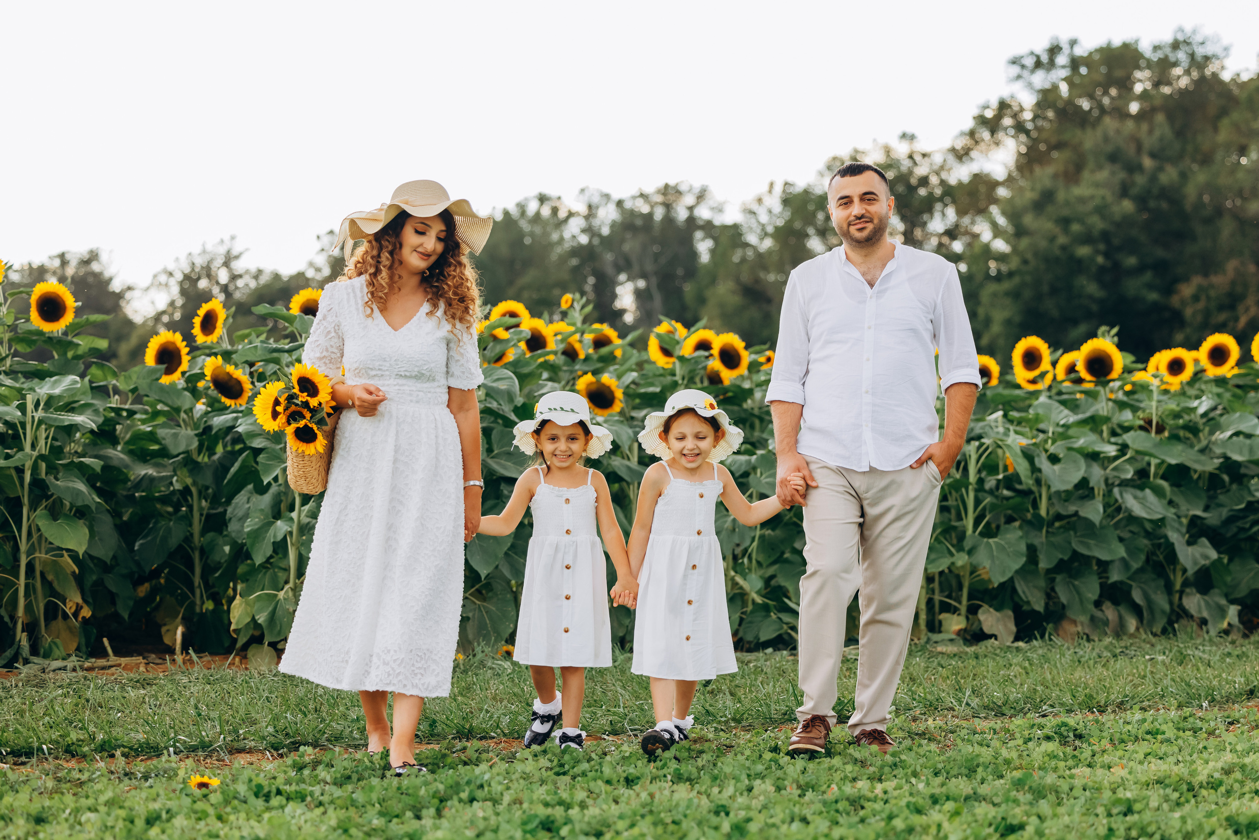 SHER & FATIMA FAMILY. Pittsburgh wedding and family photographer