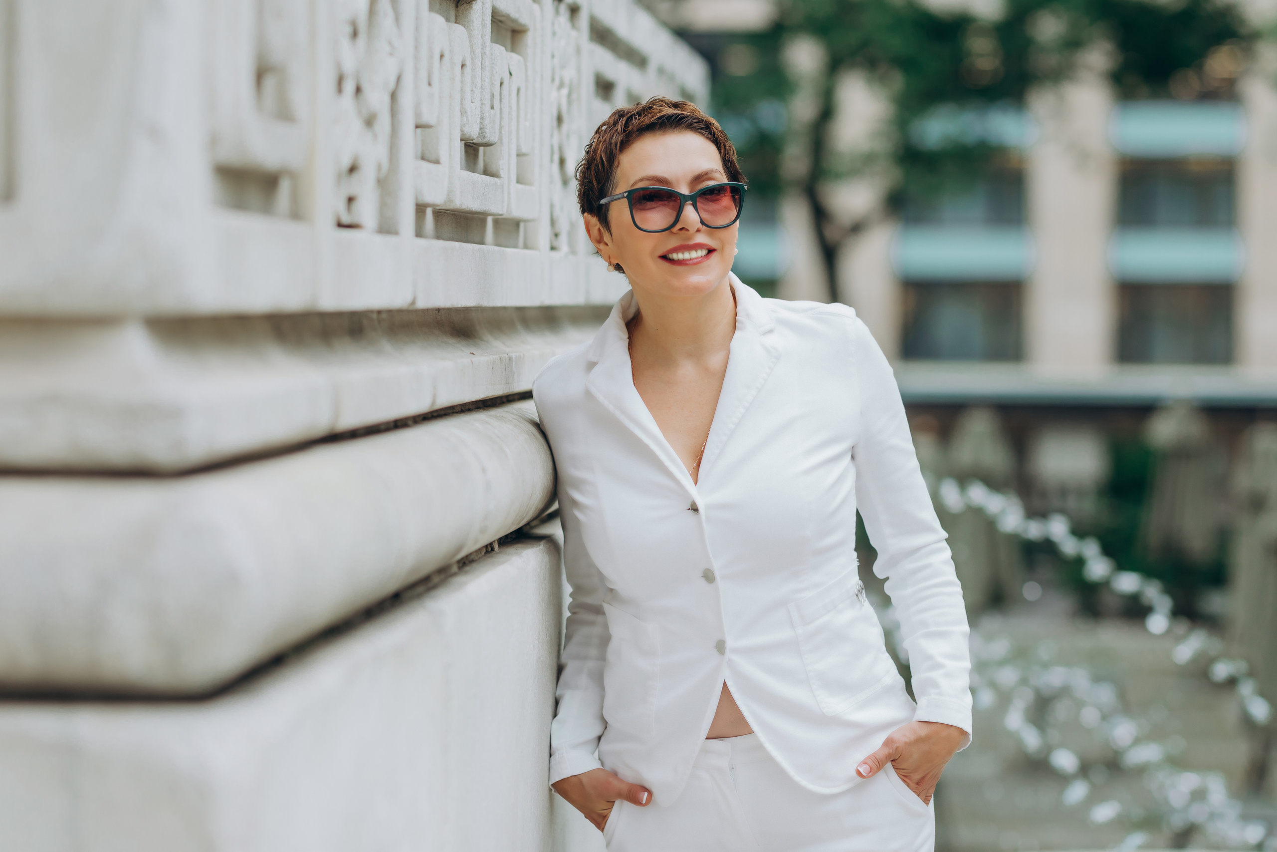 HELEN BUSINESS PHOTOGRAPHY. Pittsburgh wedding and family photographer