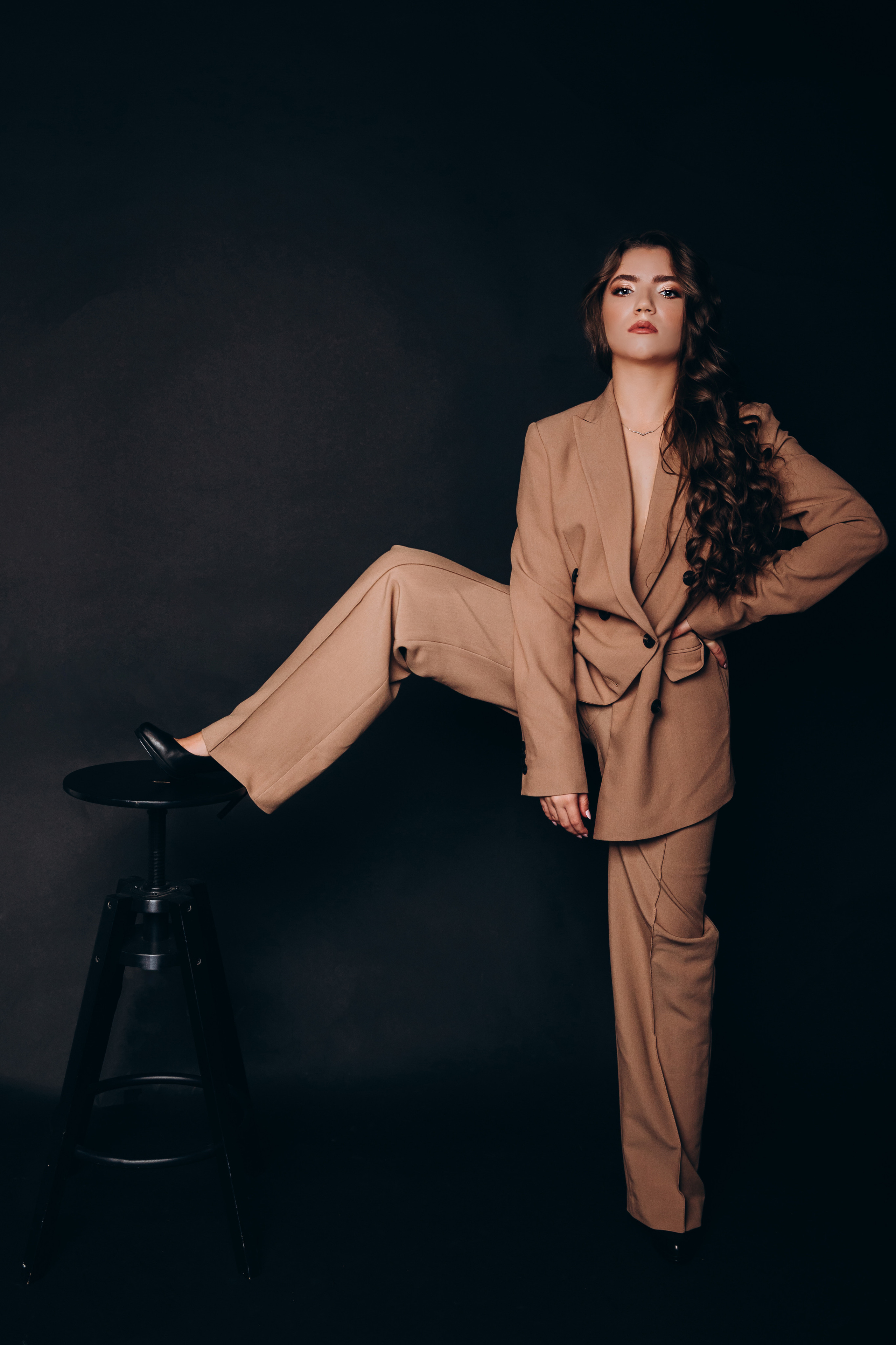 BOZHENA. Pittsburgh wedding and family photographer