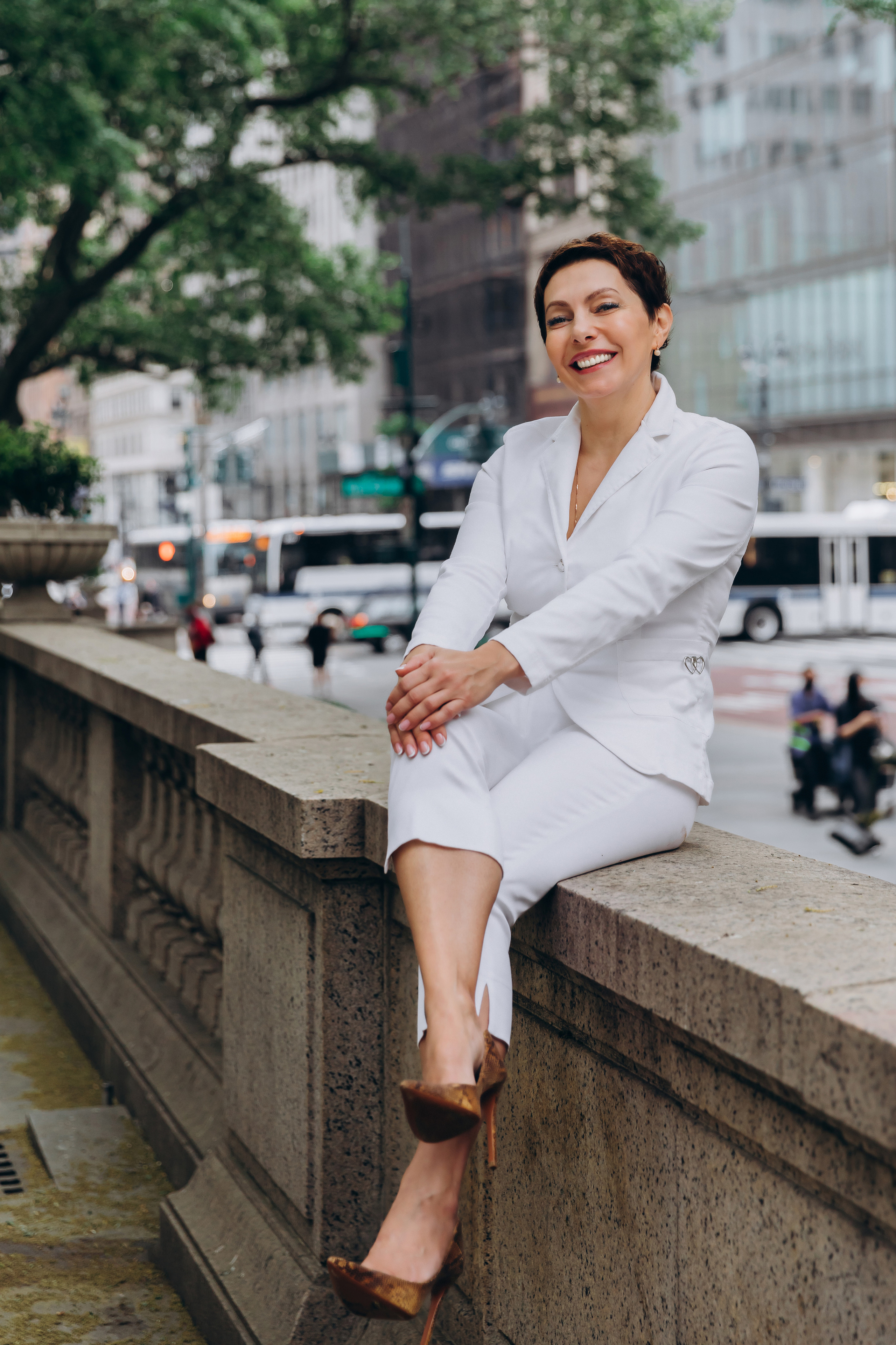 HELEN BUSINESS PHOTOGRAPHY. Pittsburgh wedding and family photographer